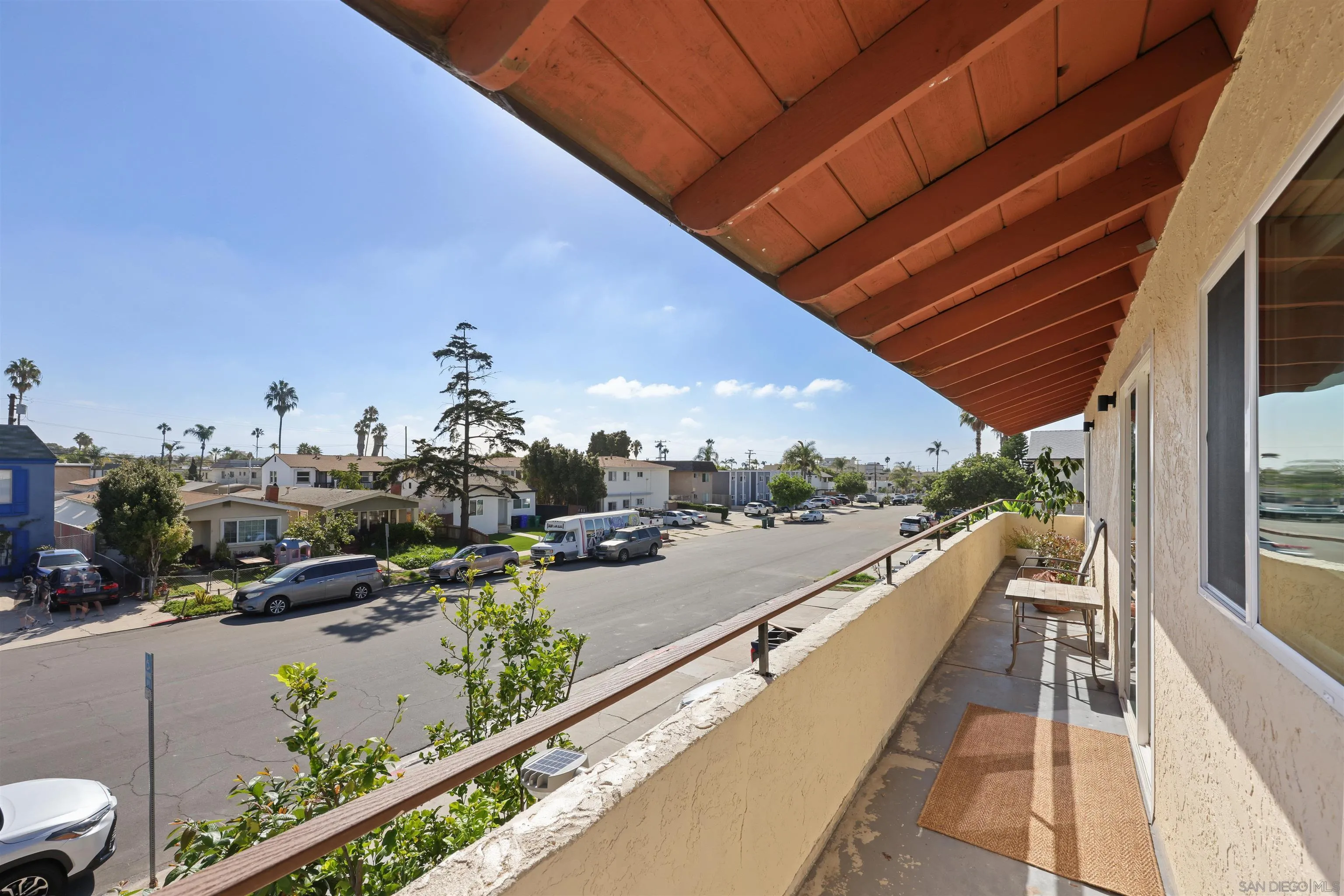 https://cdn.realtyfeed.com/cdn/127/250041581/b98fc6ffe6e8e27219e7cf56406d310a.webp