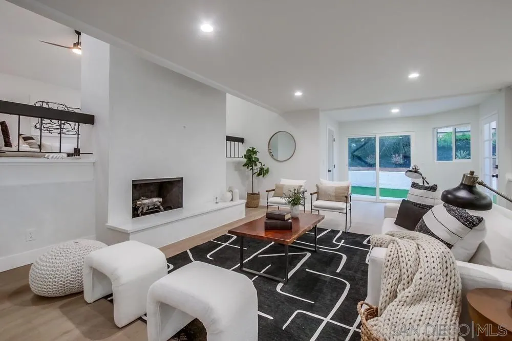 https://cdn.realtyfeed.com/cdn/127/250041583/07a4a6aefe8528e6b32a061854c61627.webp