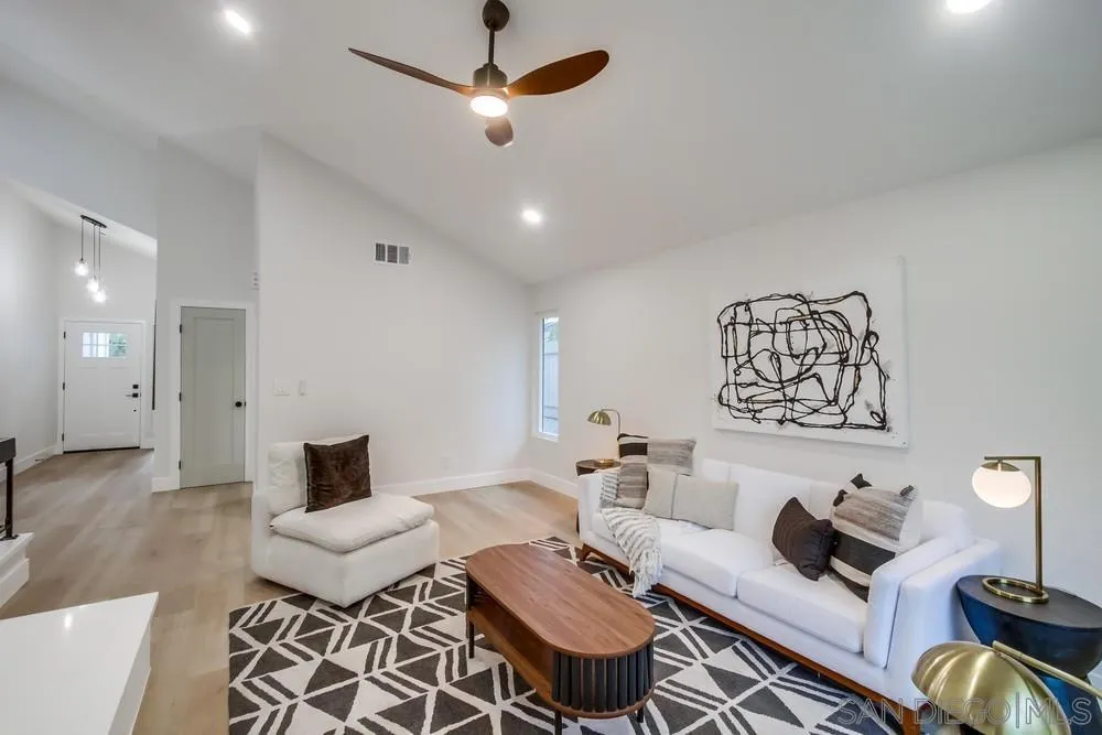 https://cdn.realtyfeed.com/cdn/127/250041583/67f42f03f3d780d53e9b82a5c5e2b1c6.webp