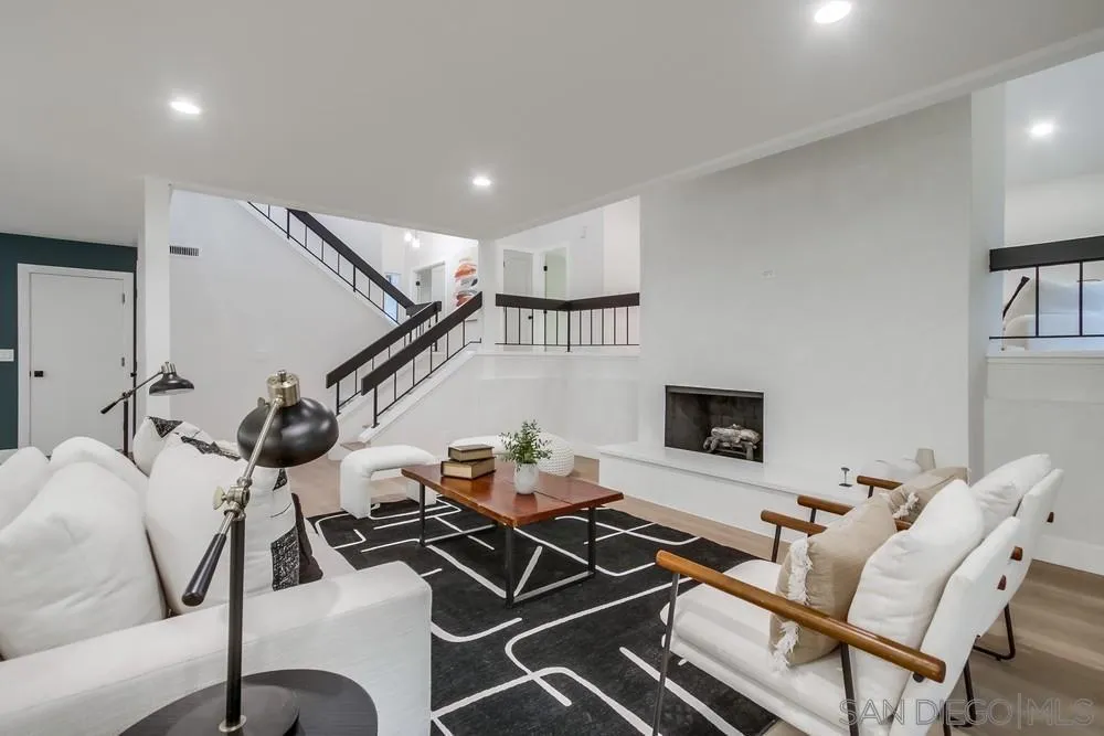 https://cdn.realtyfeed.com/cdn/127/250041583/c379ecf8c6558a2efa5d2014a9676e35.webp