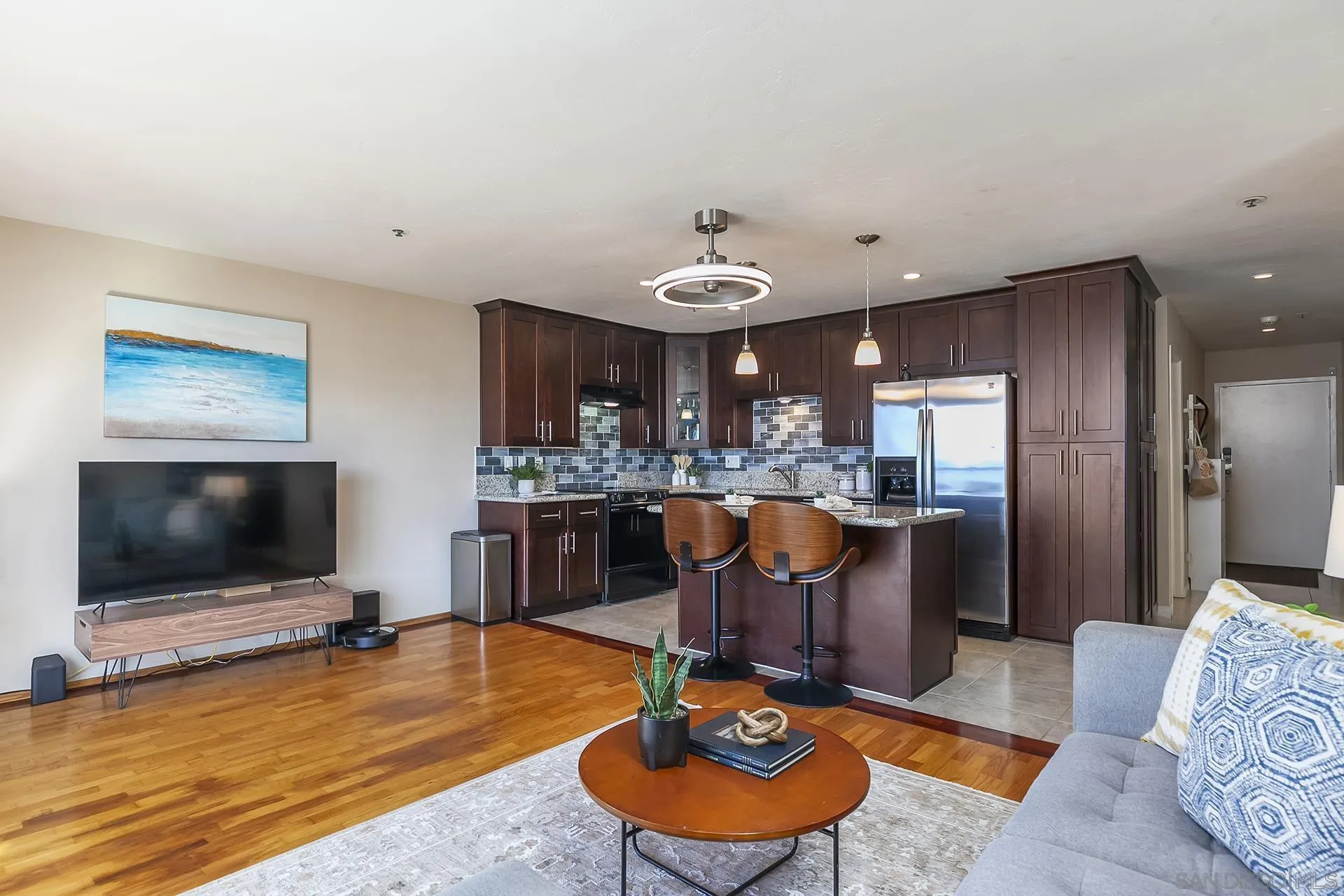 Photo #8: 250041595 Listing: Photo #8
