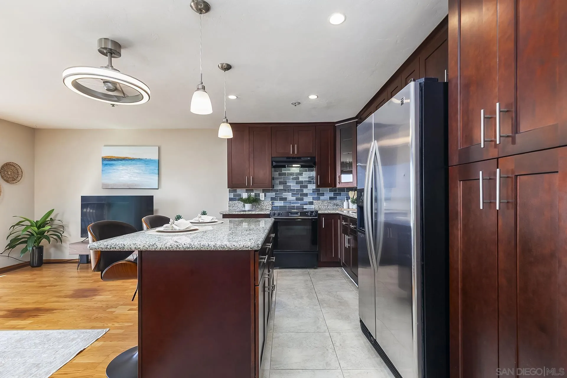 Photo #15: 250041595 Listing: Photo #15