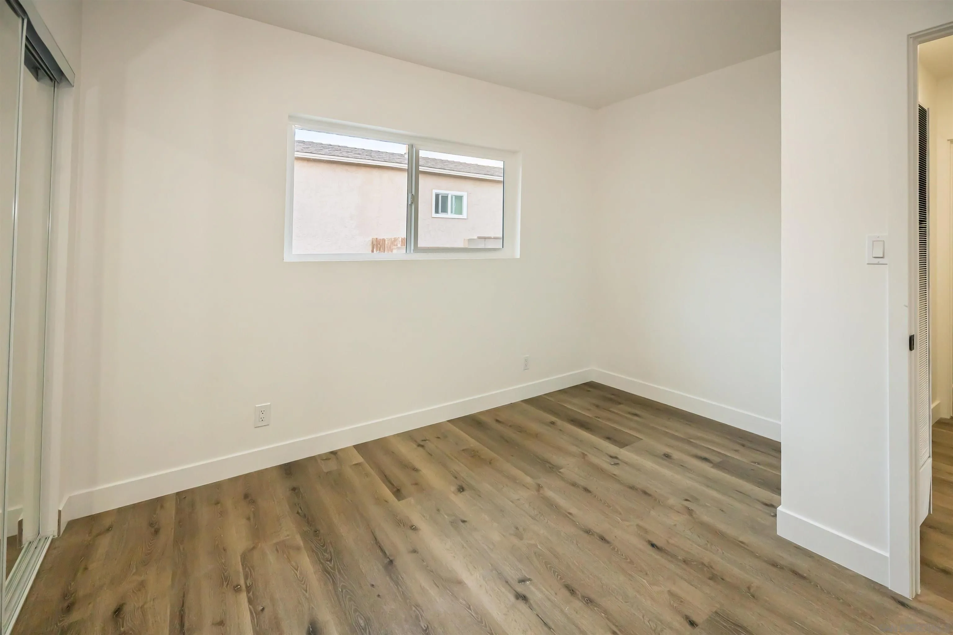 https://cdn.realtyfeed.com/cdn/127/250041597/0a8e7ffbaa3ff4b9e948e2e3940b66df.webp