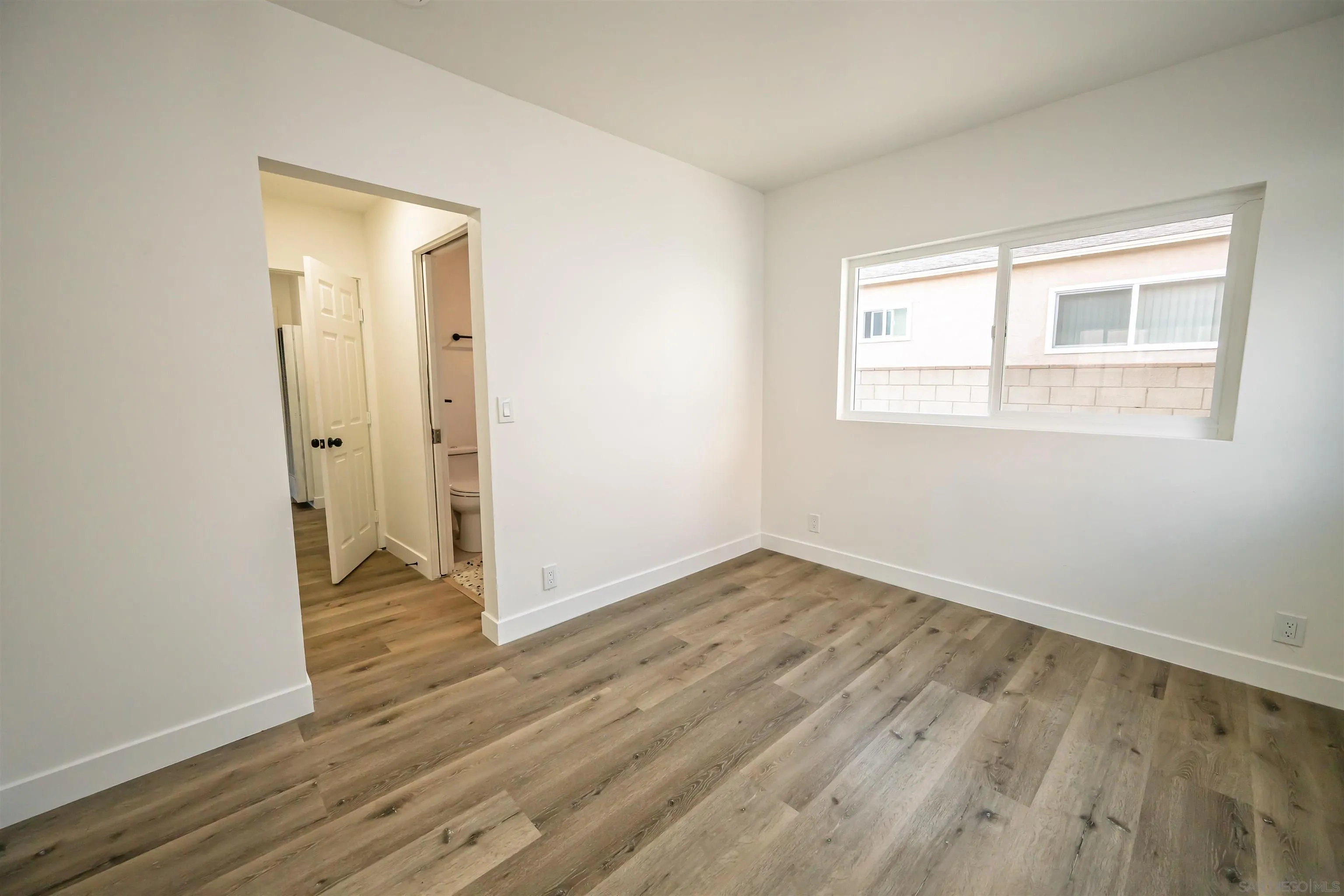 https://cdn.realtyfeed.com/cdn/127/250041597/ab87e3fa7c8306fabca4c53ffc3cd5d2.webp