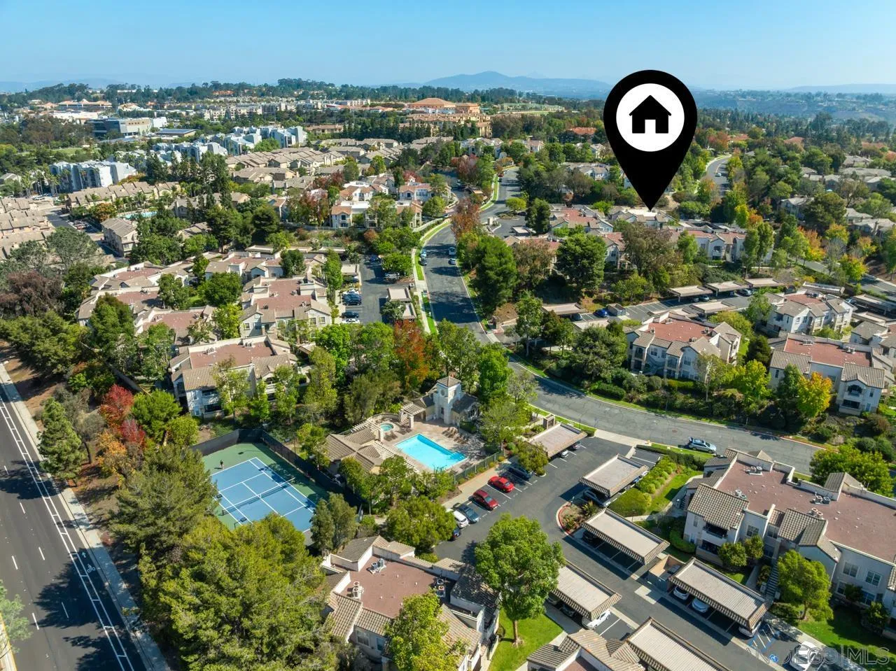 https://cdn.realtyfeed.com/cdn/127/250041600/7c8cebeed2bd1a2e47b8bbff4657cfbb.webp