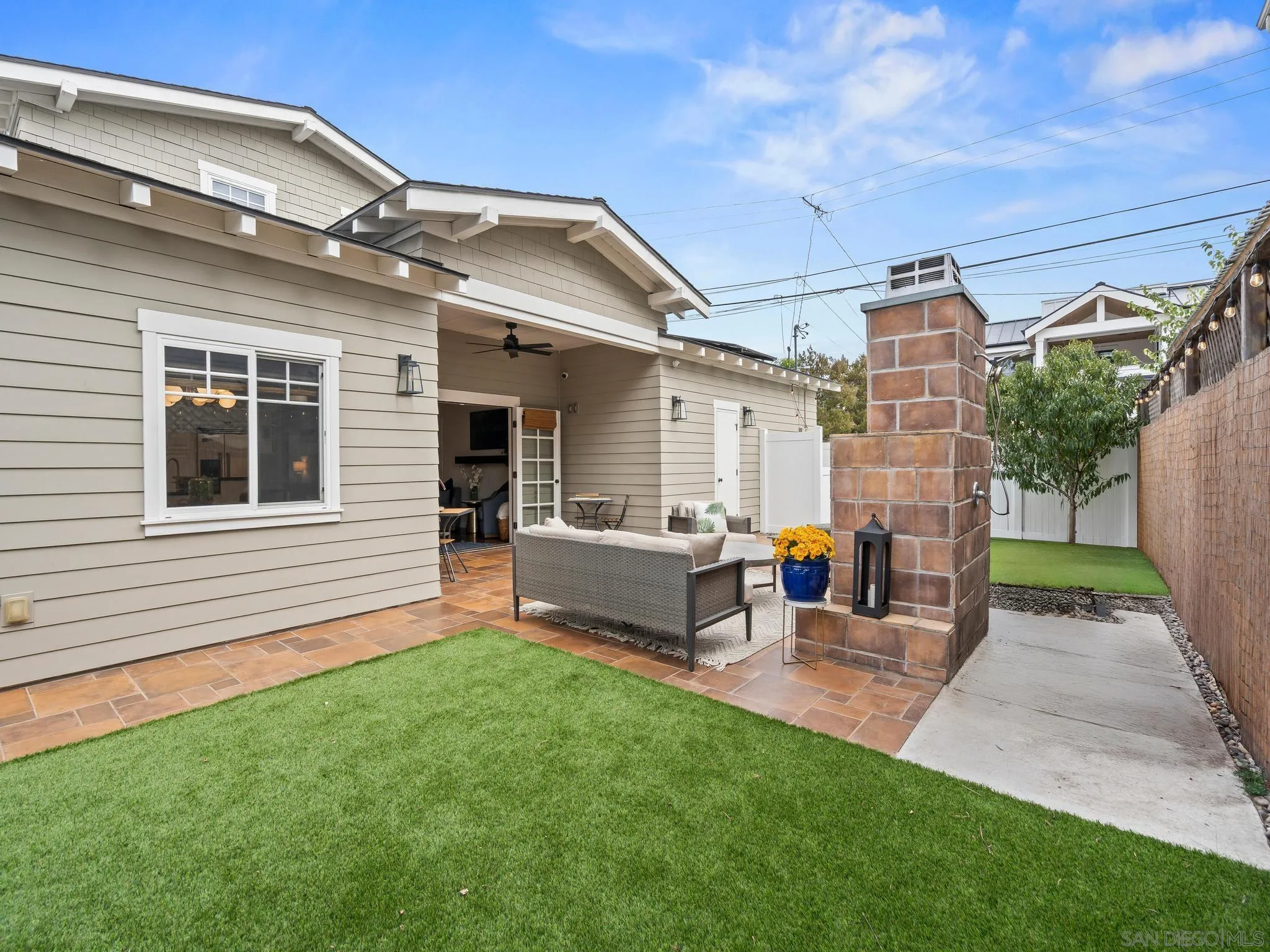 https://cdn.realtyfeed.com/cdn/127/250041628/7ba5b9d61c946f65a0cb176637f6d772.webp