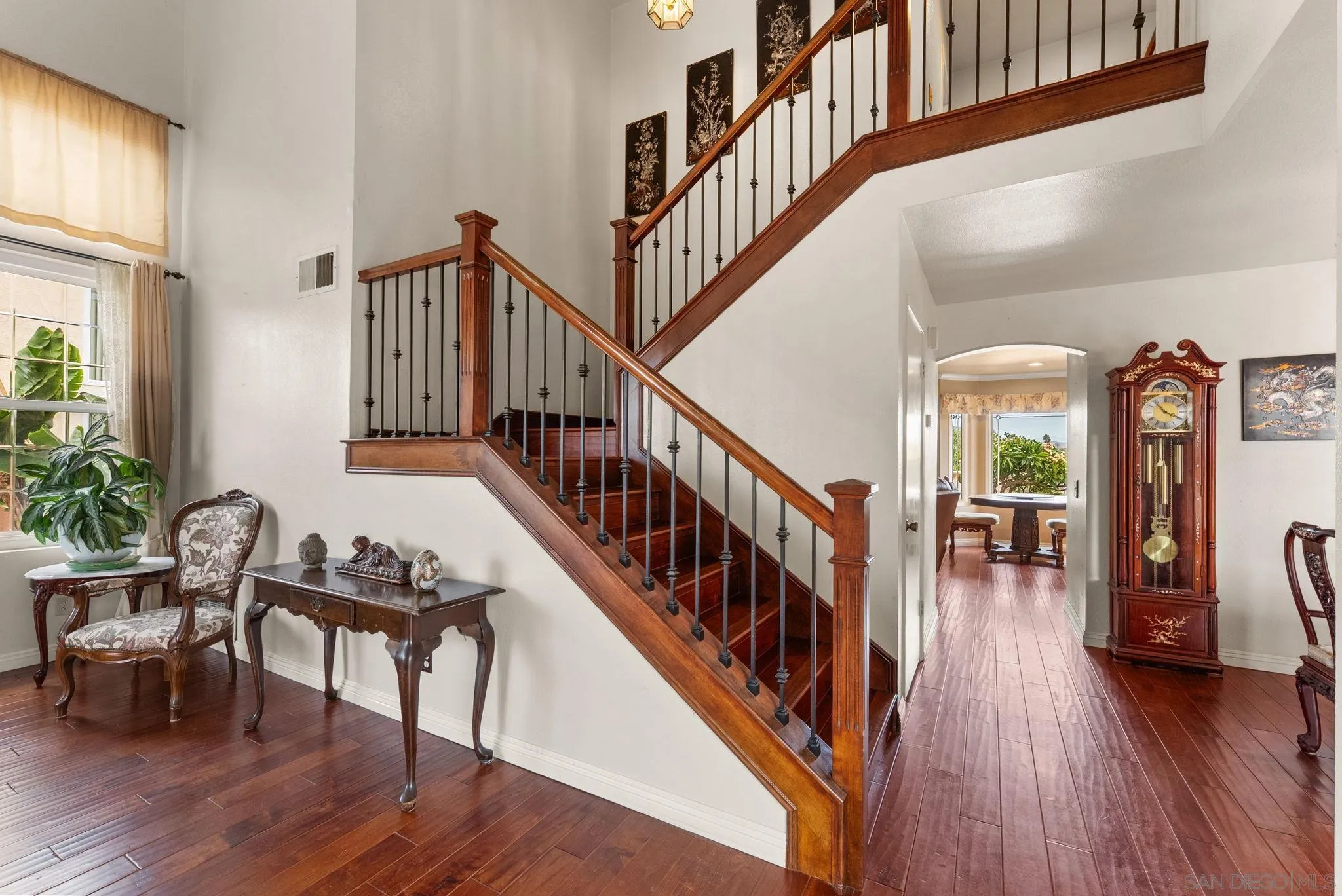https://cdn.realtyfeed.com/cdn/127/250041635/24d9c5bcee59d8658876db6f217a1741.webp