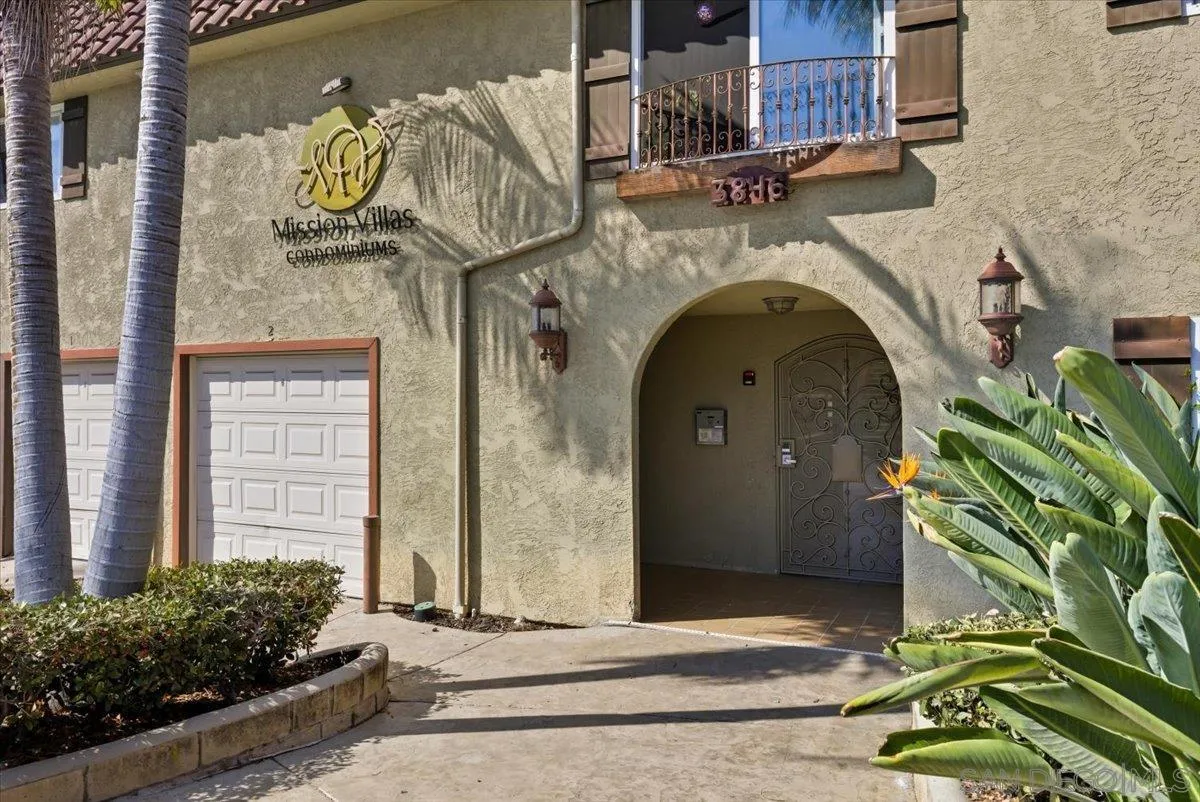 https://cdn.realtyfeed.com/cdn/127/250041642/bb2143413ad3f658d8f46ae6ec6c05bb.webp