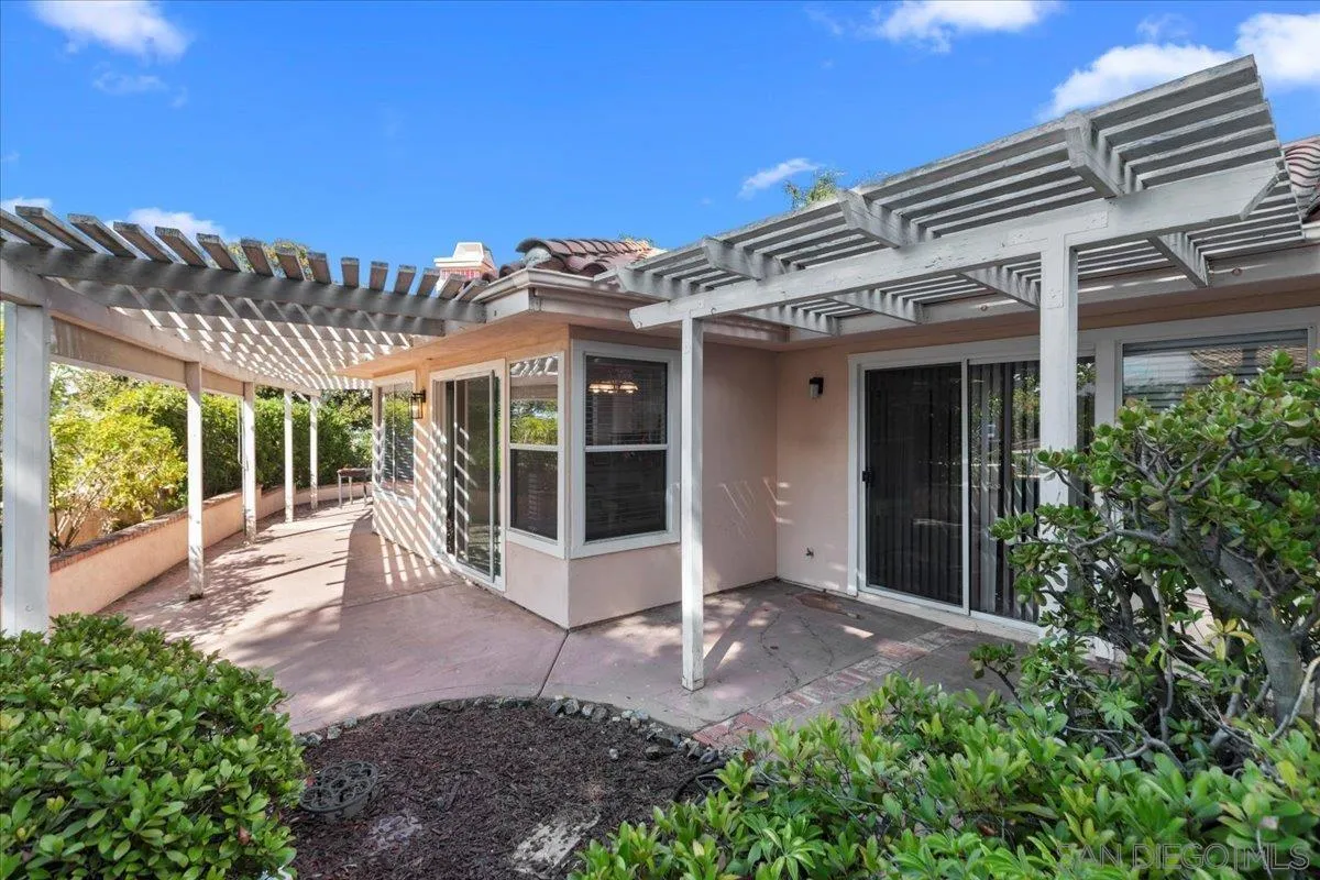 https://cdn.realtyfeed.com/cdn/127/250041644/543b39a5e5ae9f64b9d5c7a23fb4cae2.webp
