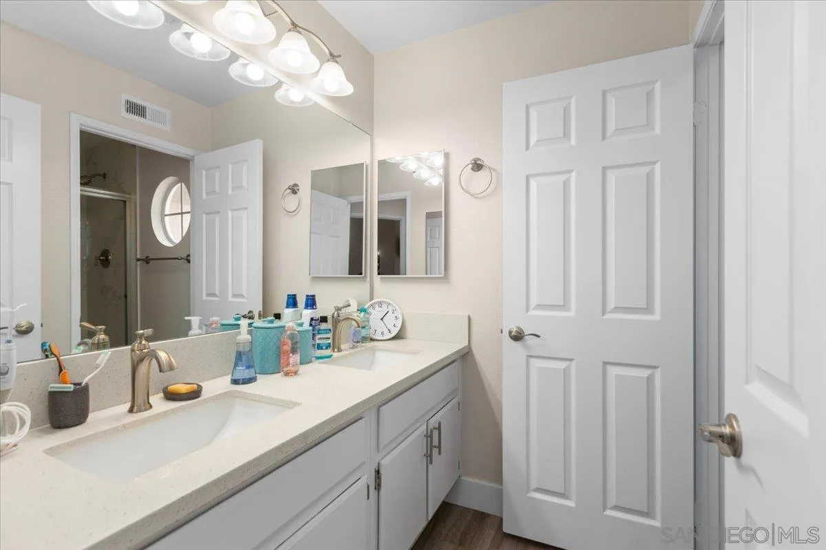 https://cdn.realtyfeed.com/cdn/127/250041644/c6702ecc5bb0fbb9769f1b90f6a0203e.webp