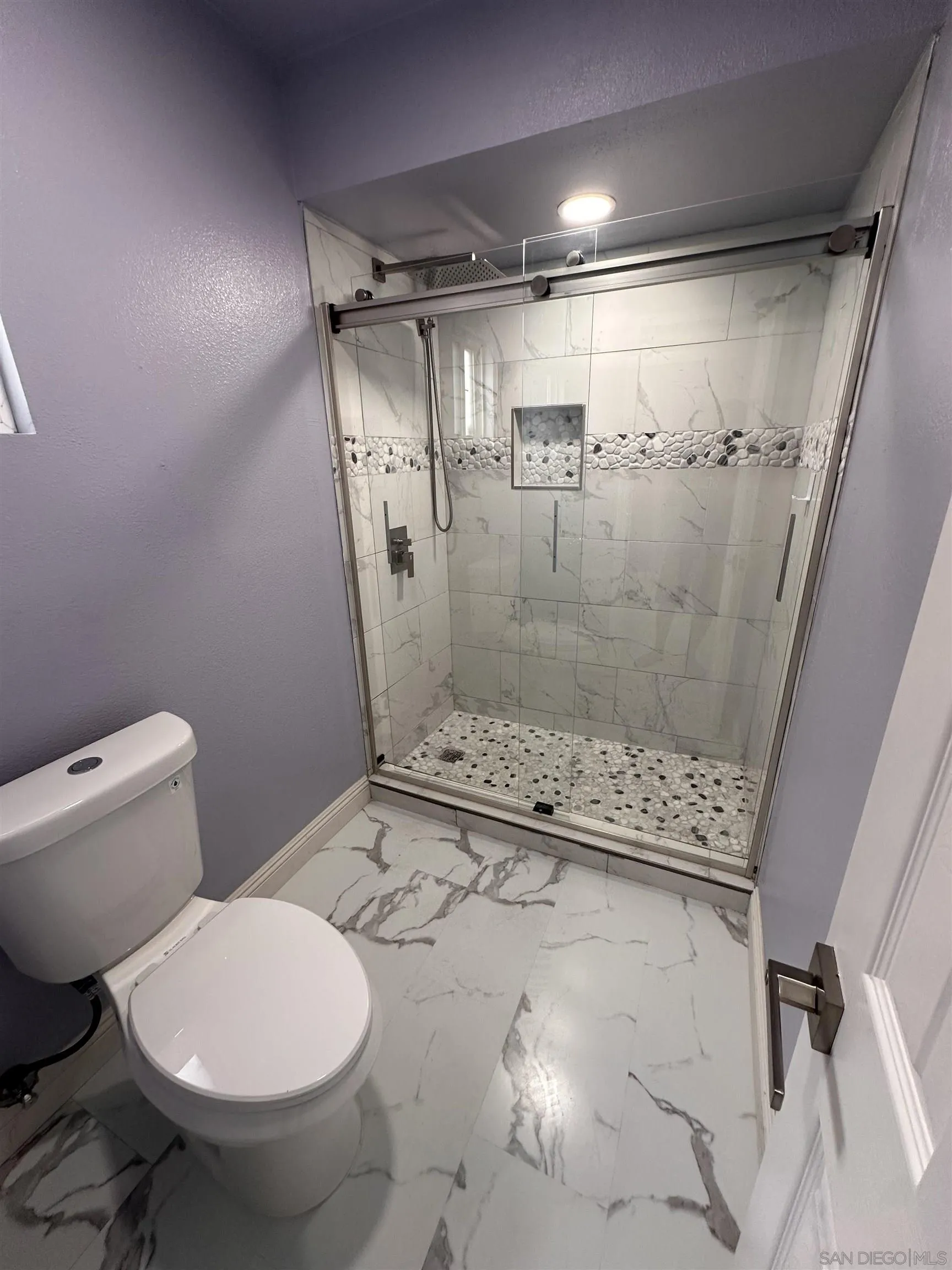 https://cdn.realtyfeed.com/cdn/127/250041646/4a30fe1e372a14afa52a5b6c0345cc6a.webp