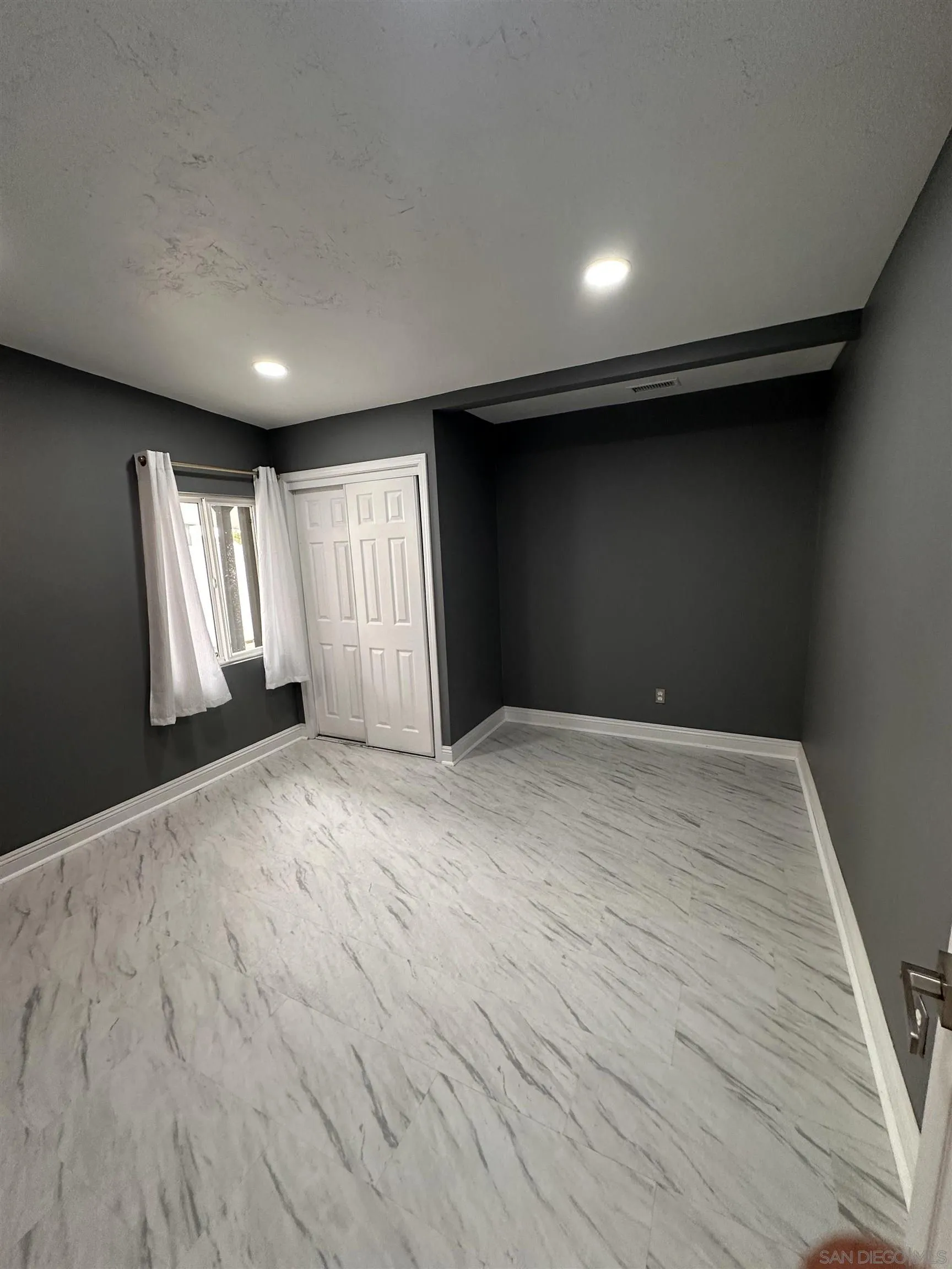 https://cdn.realtyfeed.com/cdn/127/250041646/c79404c8146e52c2ca1a579c2f639734.webp