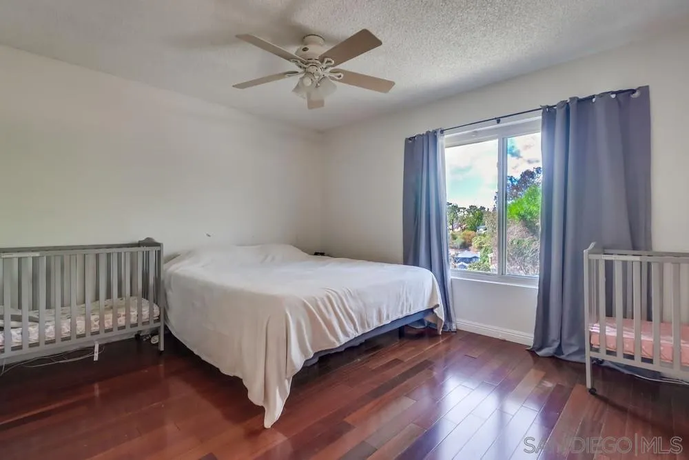 https://cdn.realtyfeed.com/cdn/127/250041650/0960fa85e81a8da22c26c3f1b423a343.webp