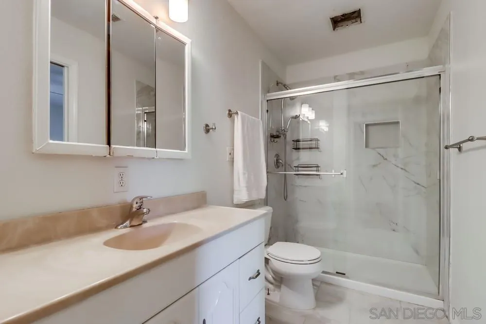 https://cdn.realtyfeed.com/cdn/127/250041650/5066886e5347eb5bff6e0ee38a31b476.webp