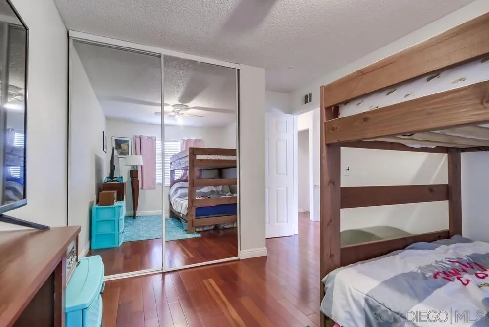 https://cdn.realtyfeed.com/cdn/127/250041650/e6a5fba1eae2a86d9dc3ff8313fd70e0.webp