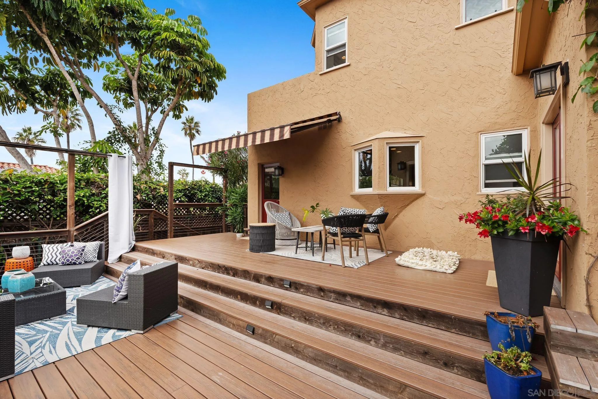https://cdn.realtyfeed.com/cdn/127/250041652/549d04e6d4140487adf34122d0b2e985.webp