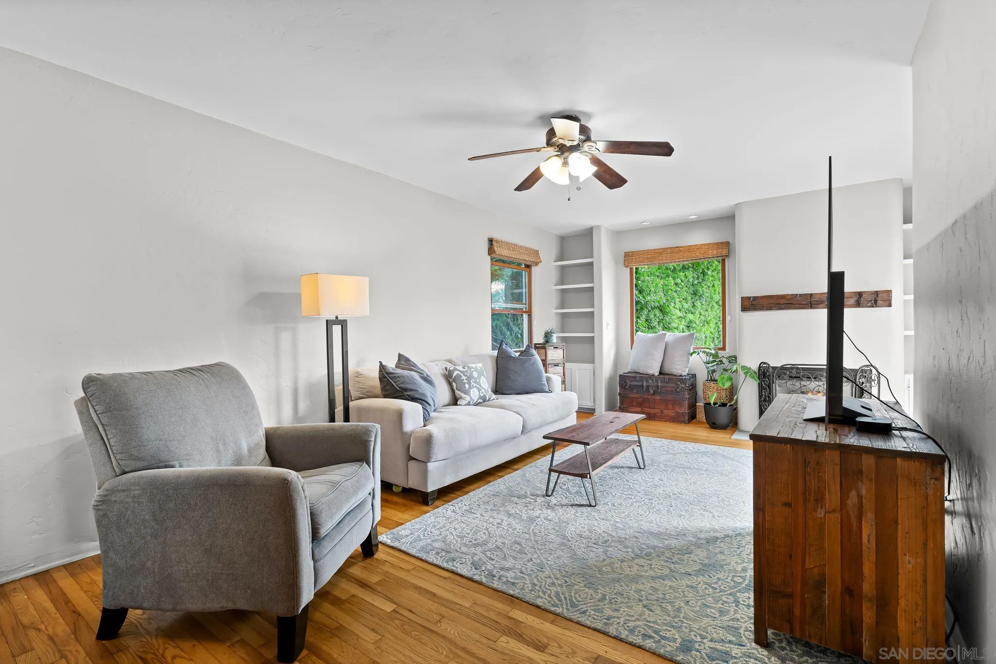 https://cdn.realtyfeed.com/cdn/127/250041652/7b25de7d771102df12e1851fdb0e36b1.webp