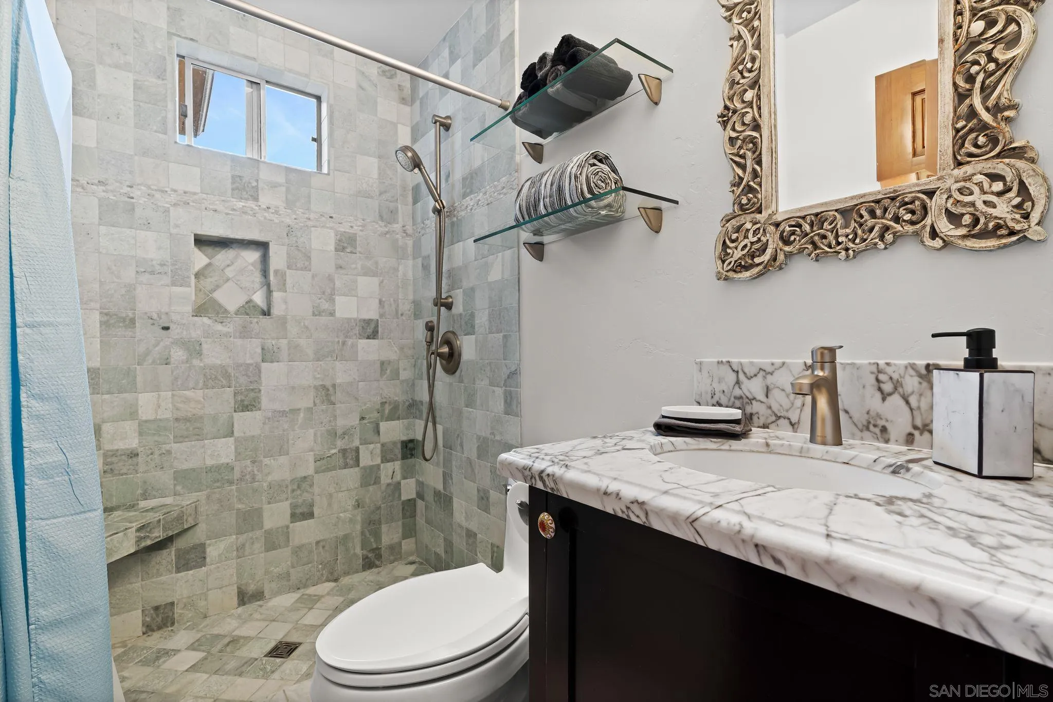 https://cdn.realtyfeed.com/cdn/127/250041652/ab36c95a2766ff629f705fb0c517e2d6.webp