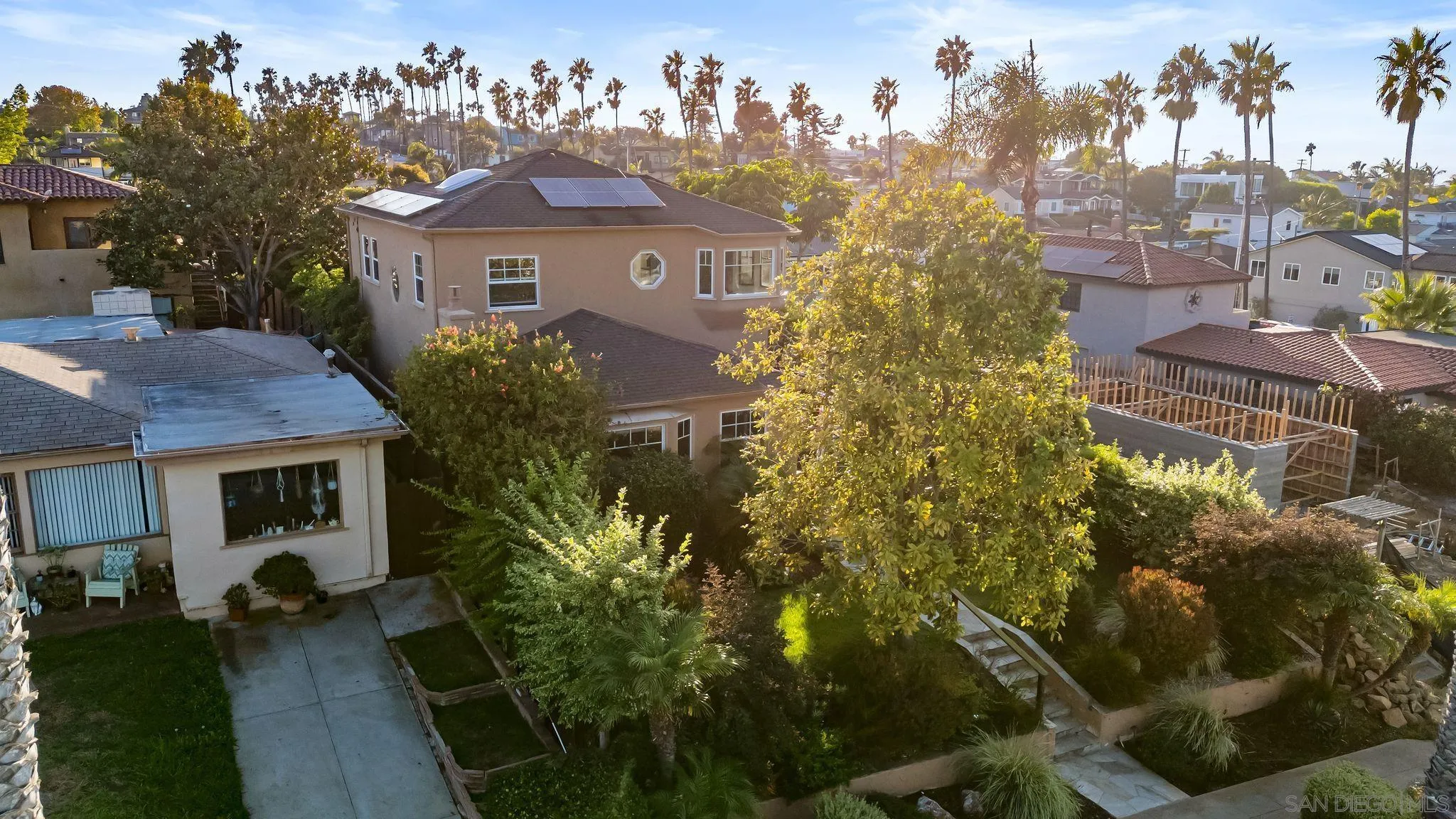 https://cdn.realtyfeed.com/cdn/127/250041652/cc75b8dde0b27edc6dc555f7e821ca61.webp
