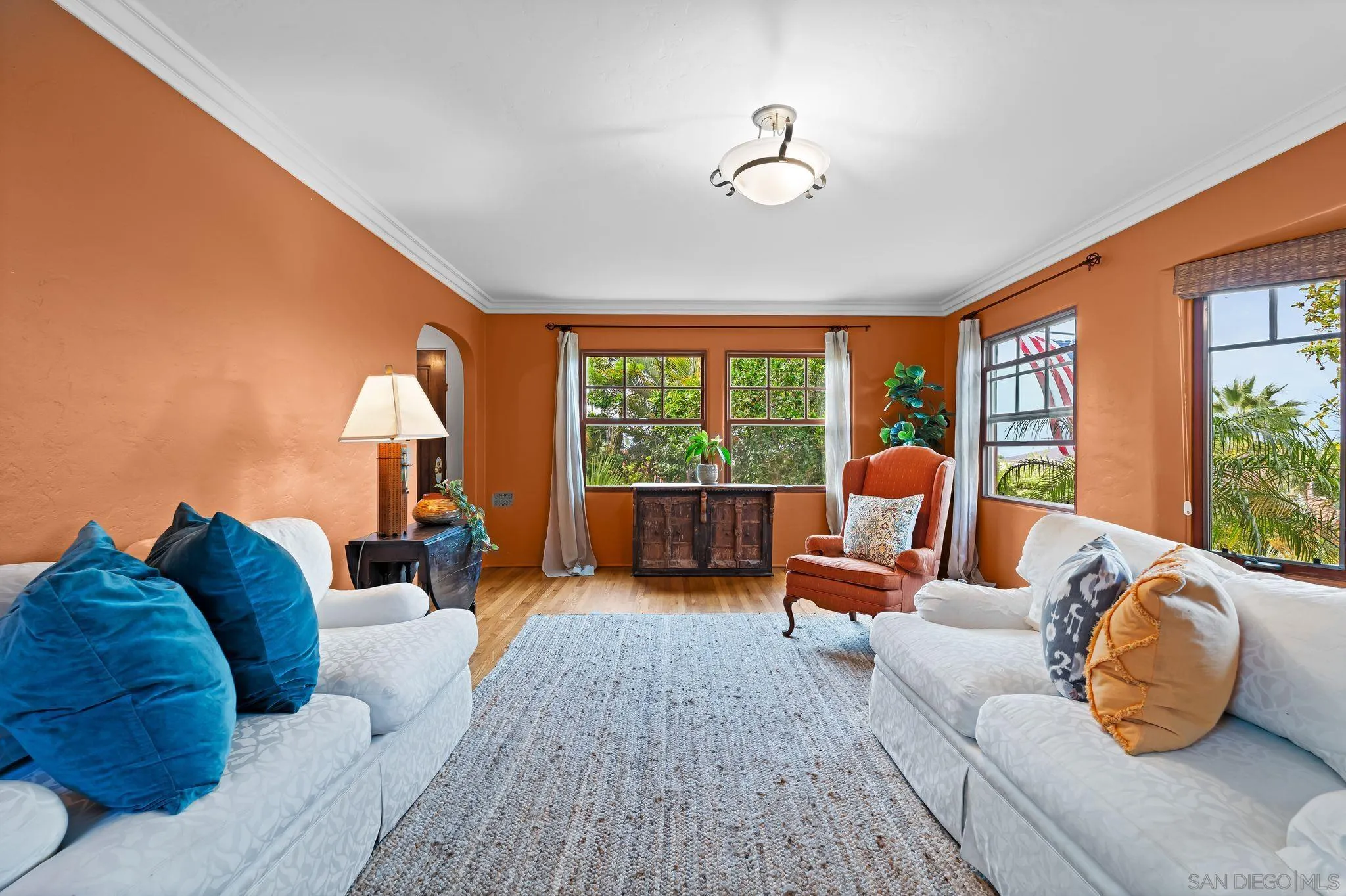 https://cdn.realtyfeed.com/cdn/127/250041652/d7e5b0ecbcf52a3bd7a4e8b031fe6fc6.webp