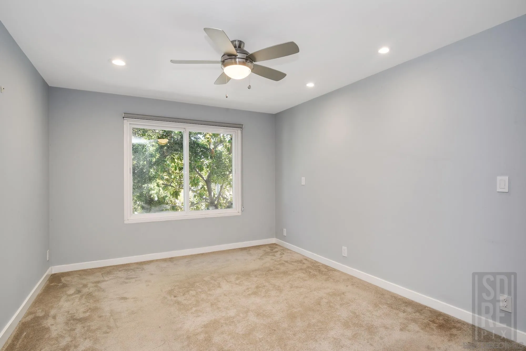 https://cdn.realtyfeed.com/cdn/127/250041654/9f841f5b18fda3d5179ce3caa707e2b6.webp