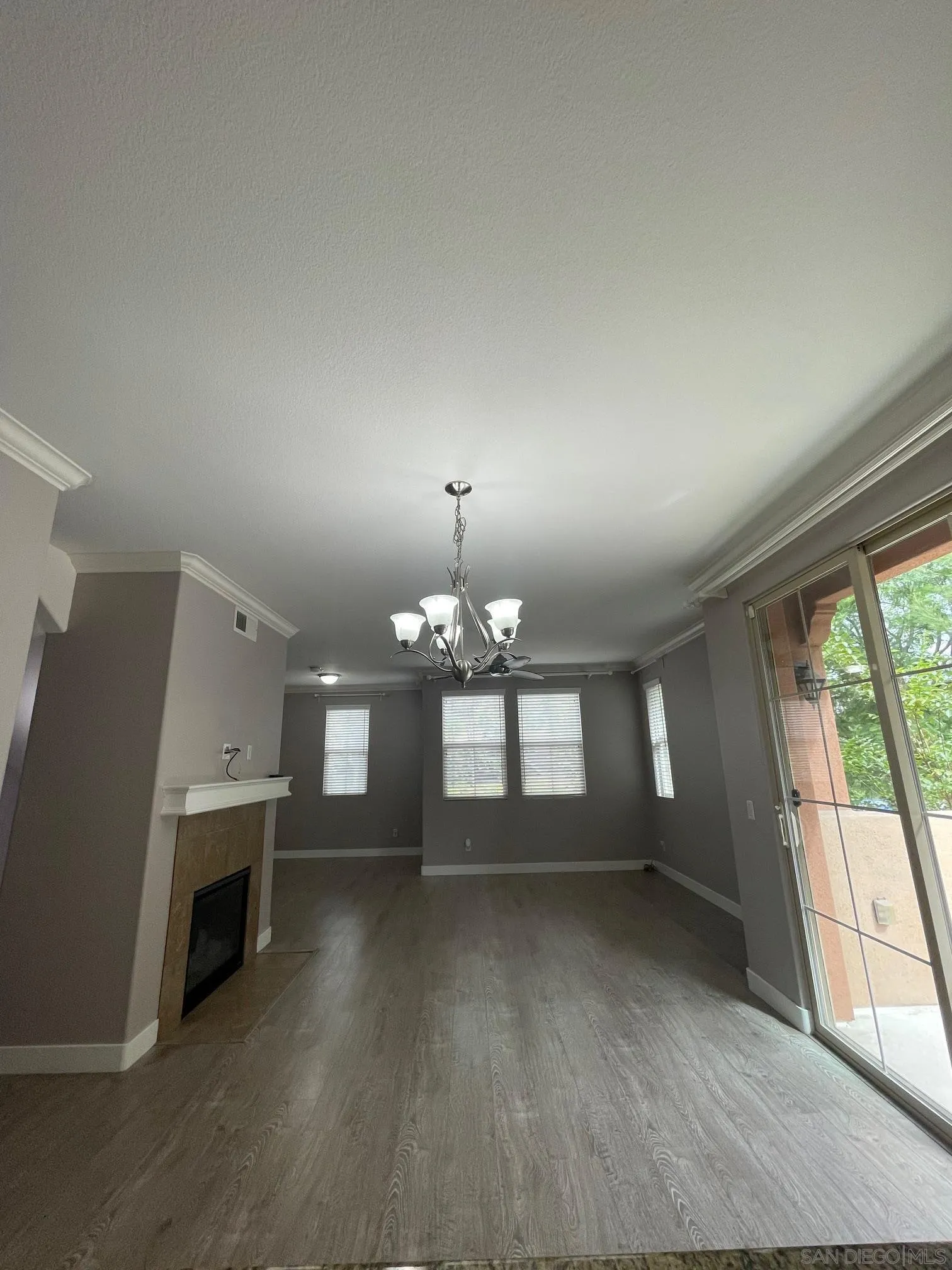 Photo #6: 250041660 Listing 