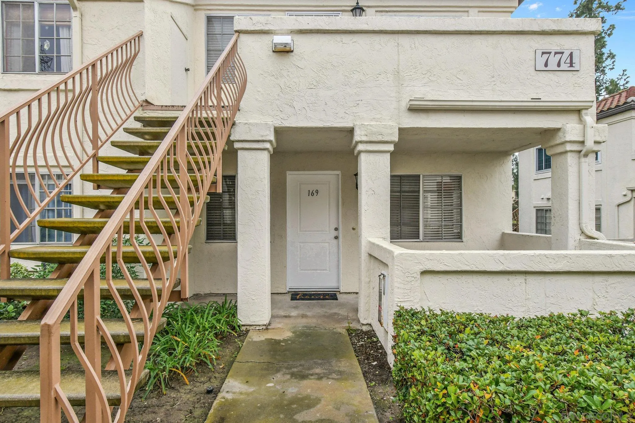 Photo #3: 250041667 Listing: Photo #3