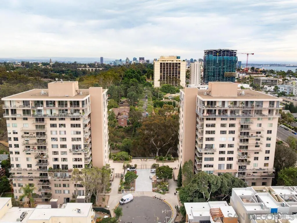 https://cdn.realtyfeed.com/cdn/127/250041668/f7f25f5c667958ce4abdeb51a4d1f37f.webp
