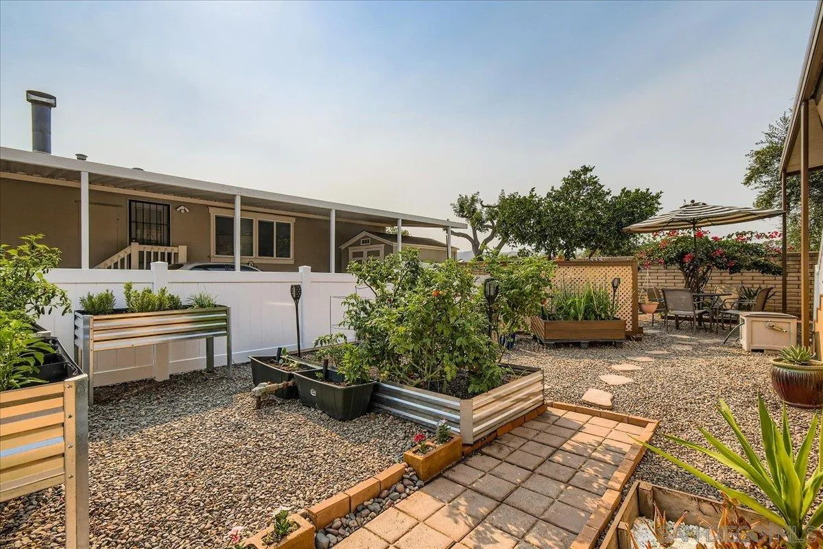 https://cdn.realtyfeed.com/cdn/127/250041671/0c9d1f1fc6029b6b4790ee424314dd93.webp