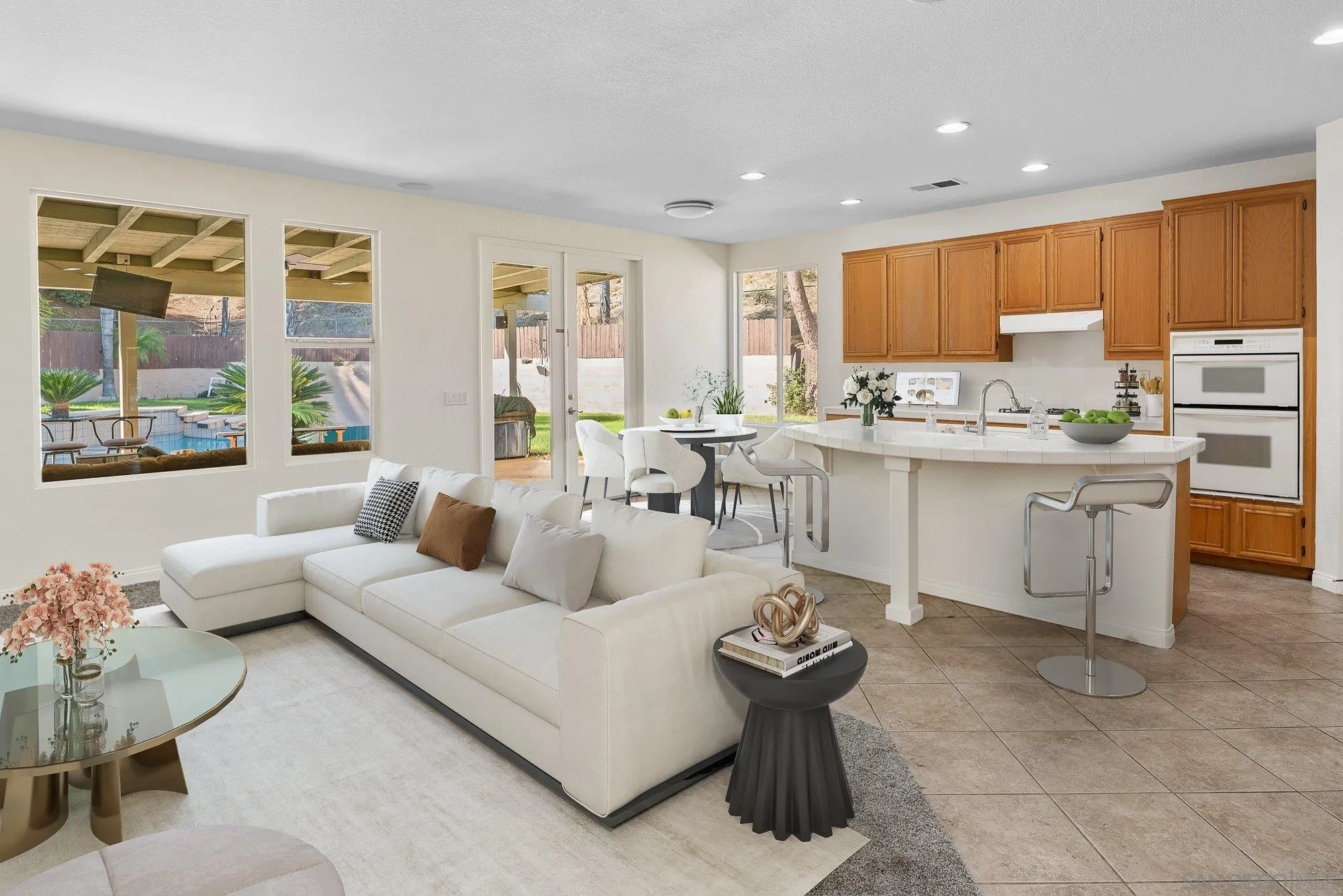 https://cdn.realtyfeed.com/cdn/127/250041673/73fb348f2614b99c4473f826c9b098ce.webp