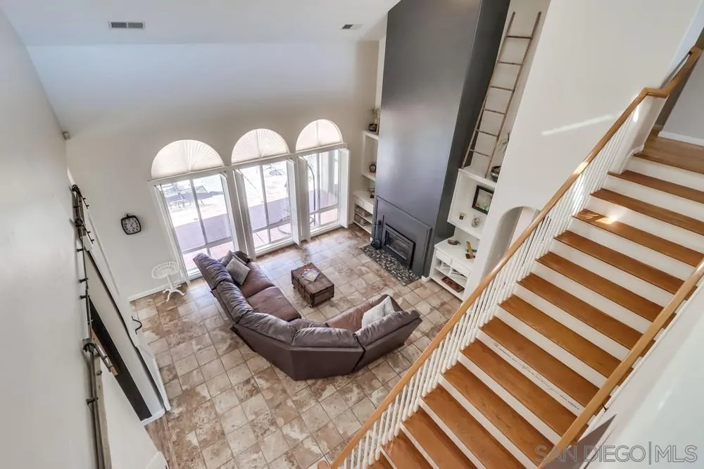 https://cdn.realtyfeed.com/cdn/127/250041674/1fa5012eee54eeabc69970f997592c8b.webp
