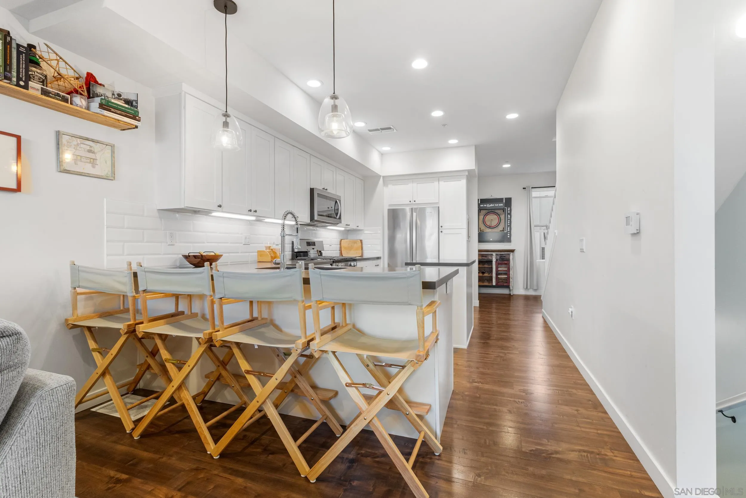 https://cdn.realtyfeed.com/cdn/127/250041675/af6b87ecda9e2187160ad5ac3e2edcc1.webp
