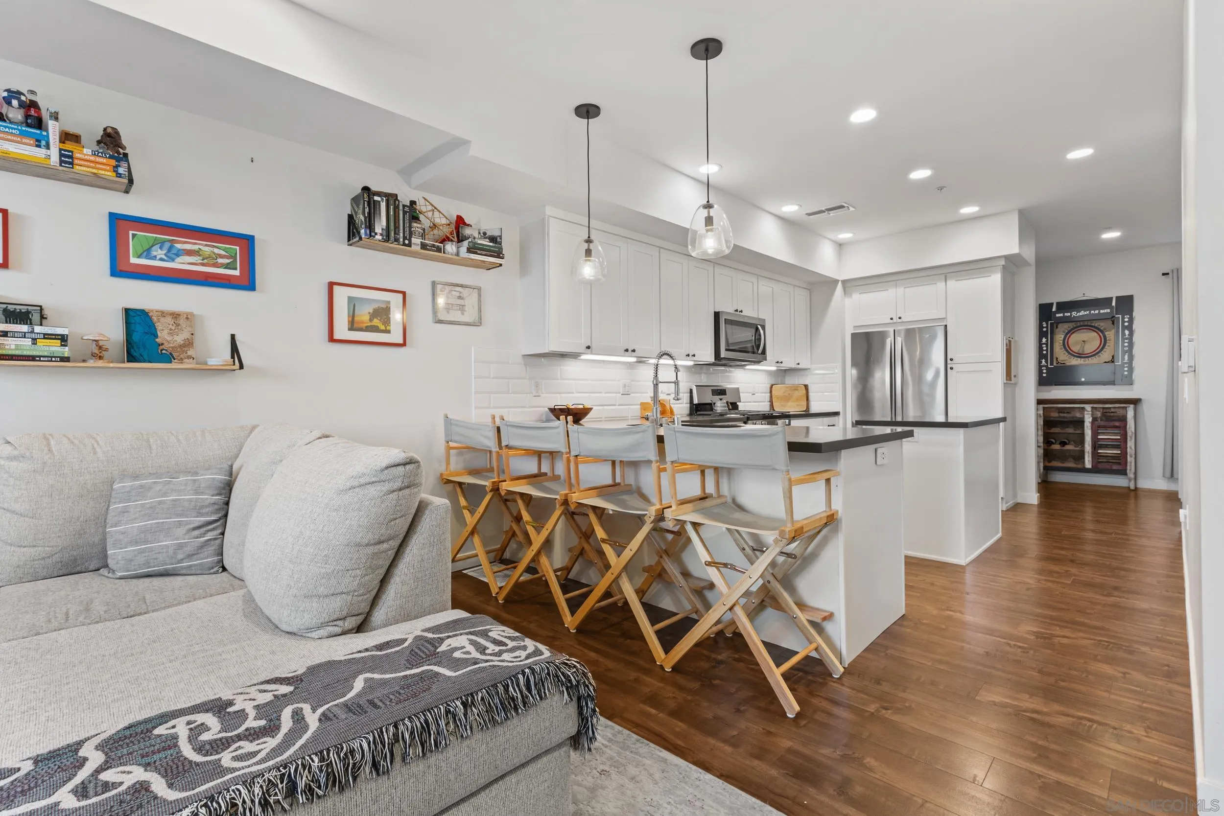 https://cdn.realtyfeed.com/cdn/127/250041675/b47e090da16461a6f0140e80c9c4da3e.webp