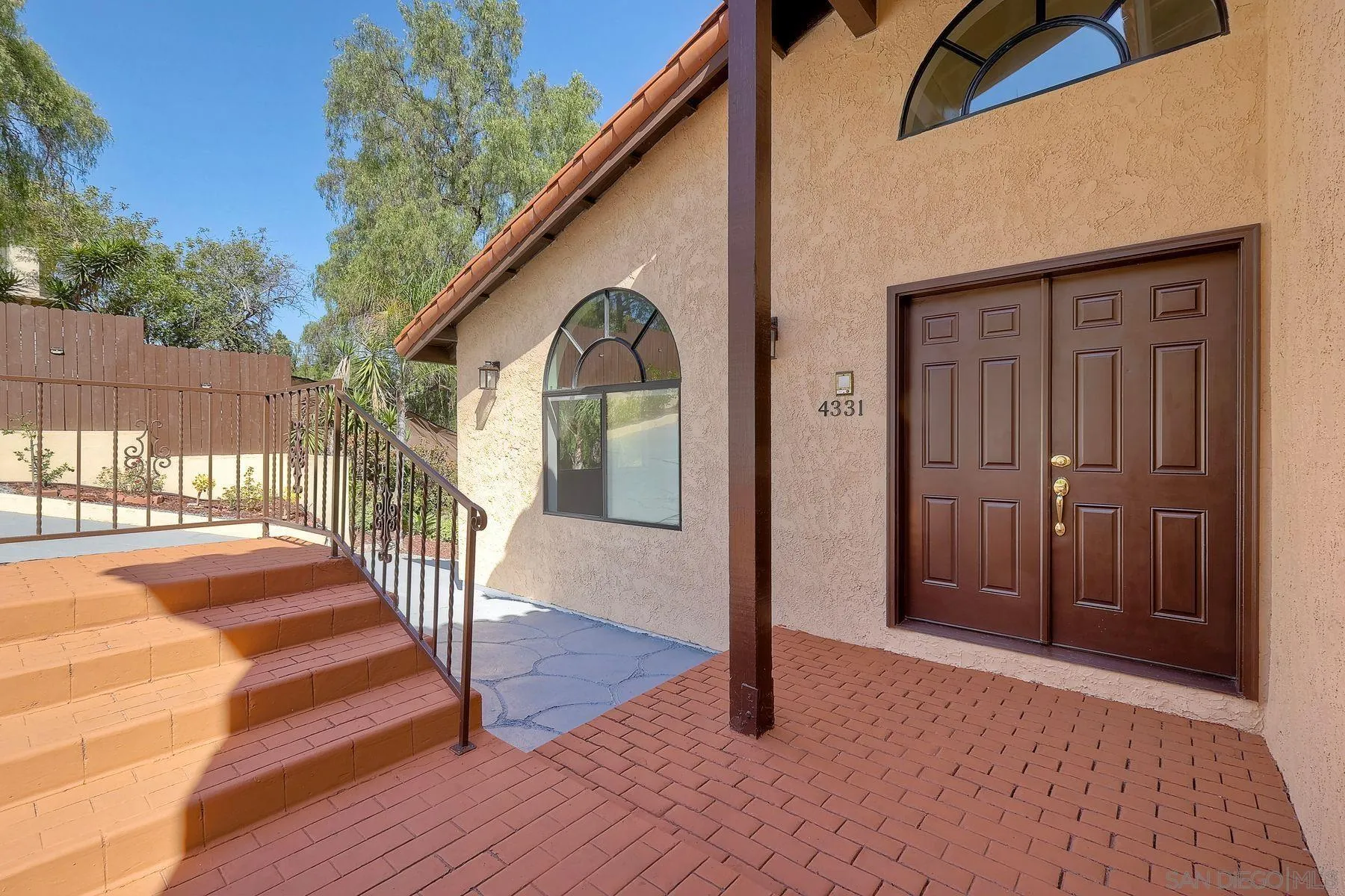 https://cdn.realtyfeed.com/cdn/127/250041678/14559d403a8b75f2fecbdbc141df3a33.webp