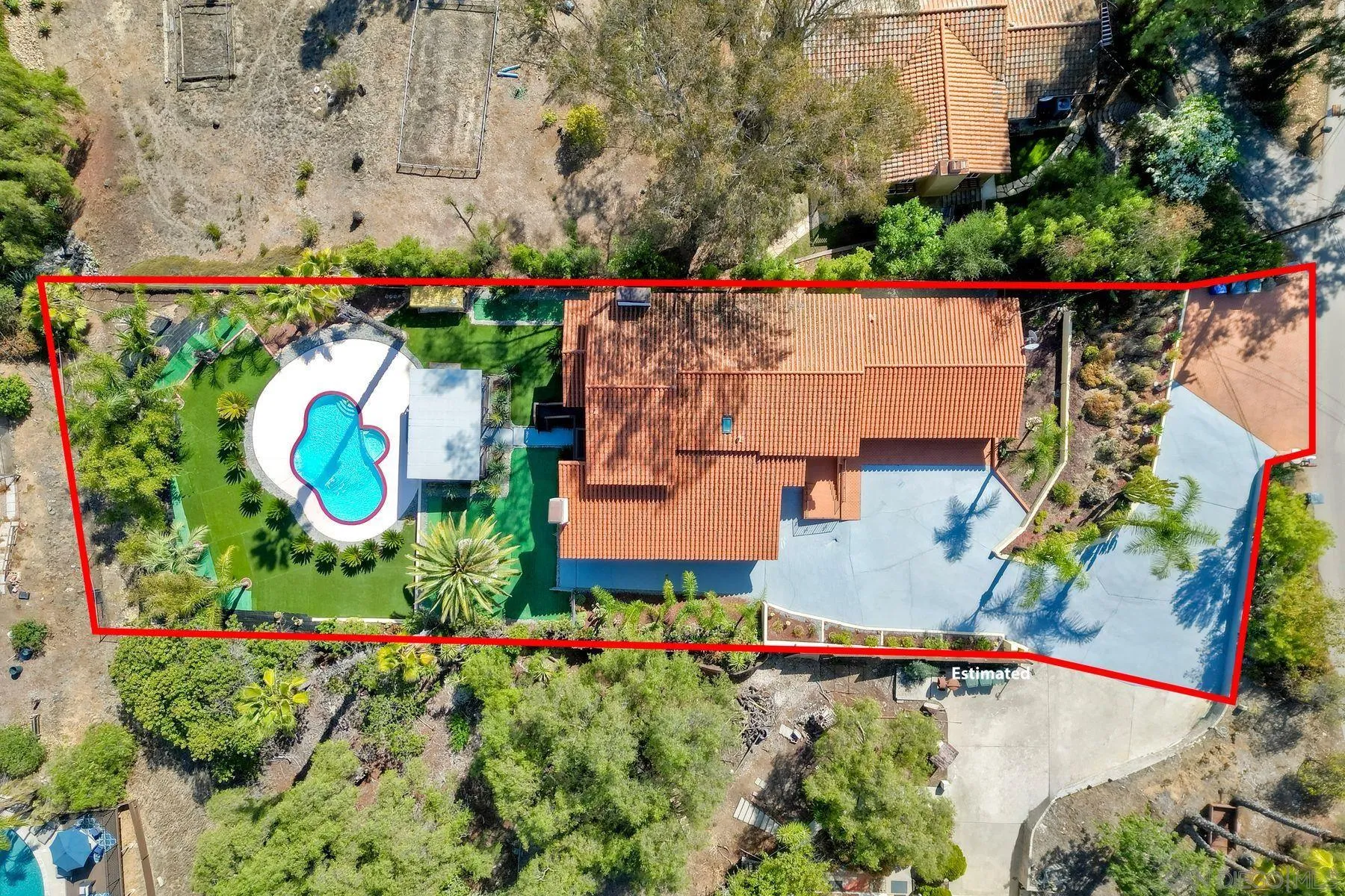 https://cdn.realtyfeed.com/cdn/127/250041678/c74212c591228ed463b79447ff3a8e0b.webp