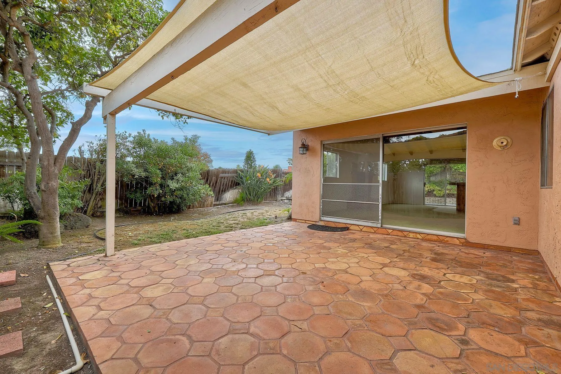 https://cdn.realtyfeed.com/cdn/127/250041681/5d38d0e3ded143f21f6d9e61063fa246.webp