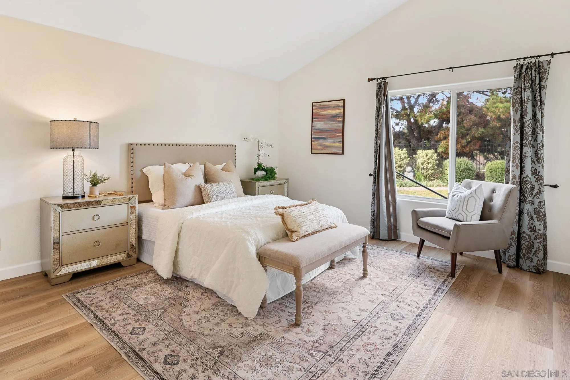 https://cdn.realtyfeed.com/cdn/127/250041683/566e8f2bc2b9700148d0378d3ca7e908.webp