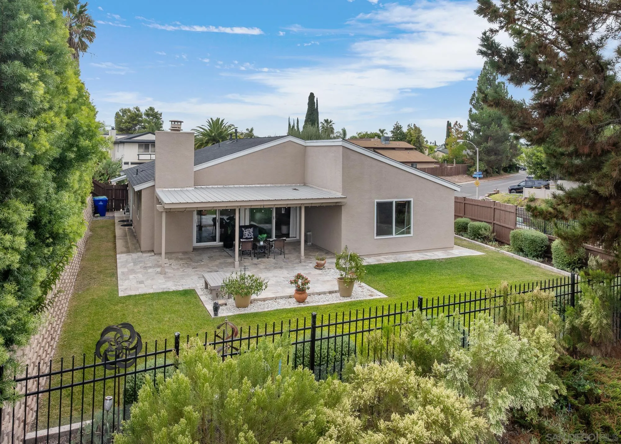 https://cdn.realtyfeed.com/cdn/127/250041683/e2f36b9fbae9c96e02a4c5072f673f99.webp