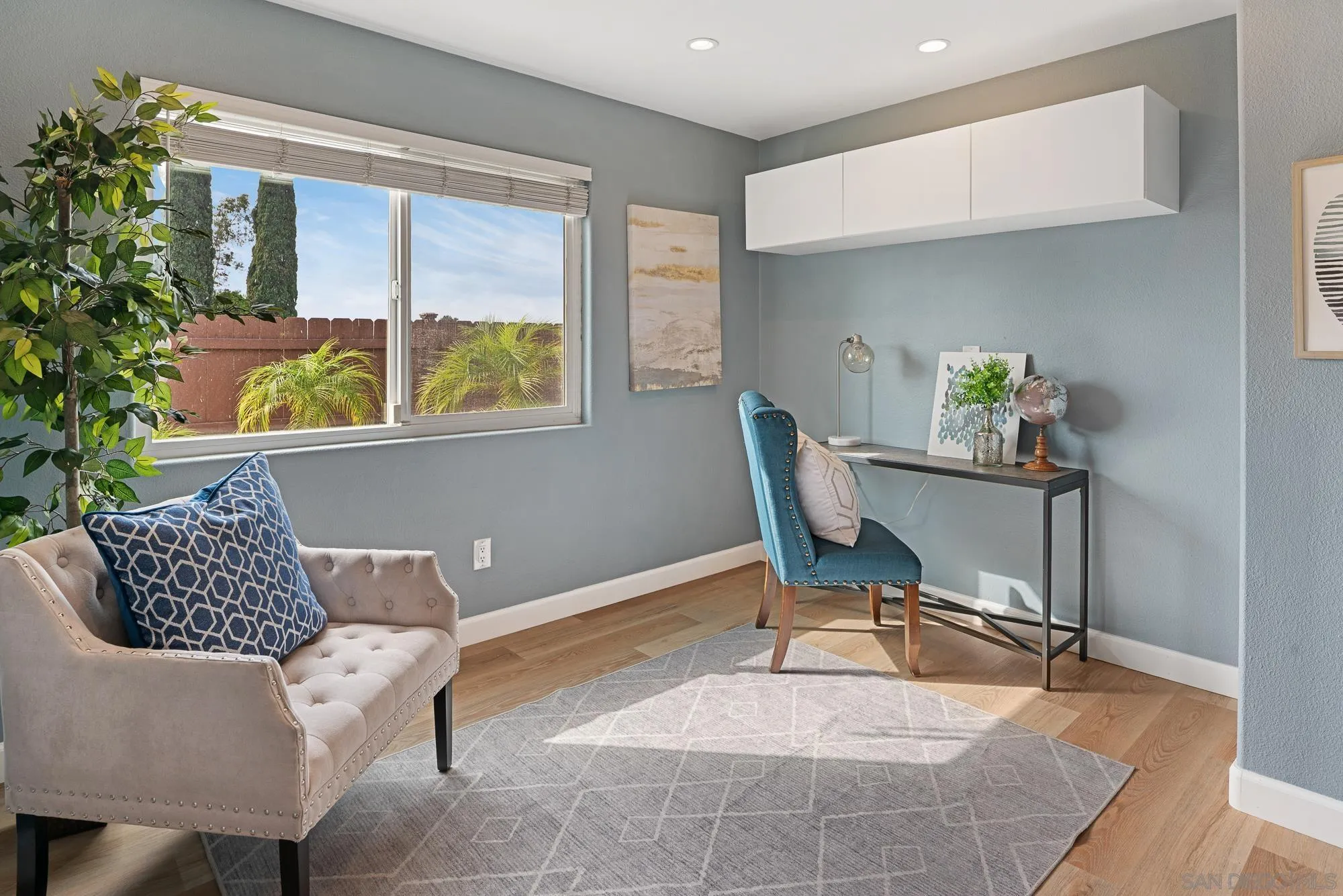 https://cdn.realtyfeed.com/cdn/127/250041683/f2db7d9676beaaeb452813a6b12e956e.webp