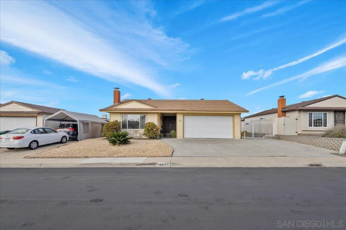 https://cdn.realtyfeed.com/cdn/127/250041691/5178b2a16ddcf6caea3924e2e34d3356.webp