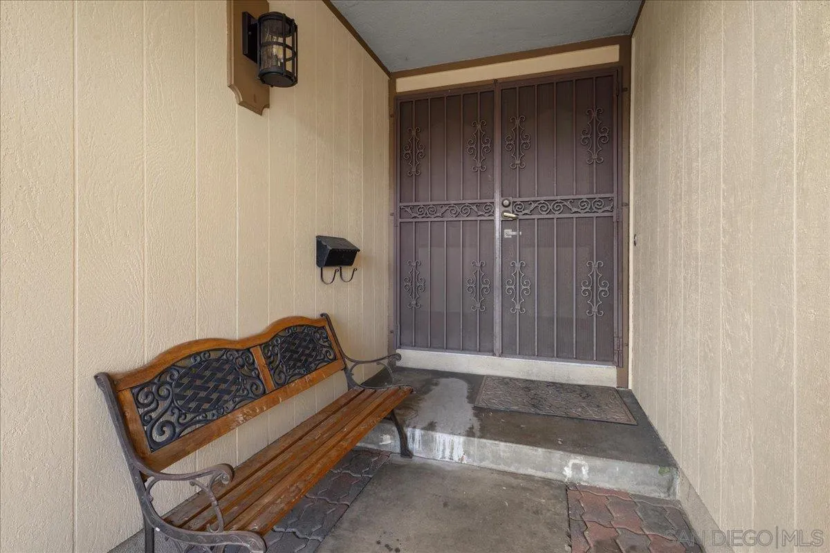 https://cdn.realtyfeed.com/cdn/127/250041691/ebeffba195e0b83ab09a6cec713c81fd.webp