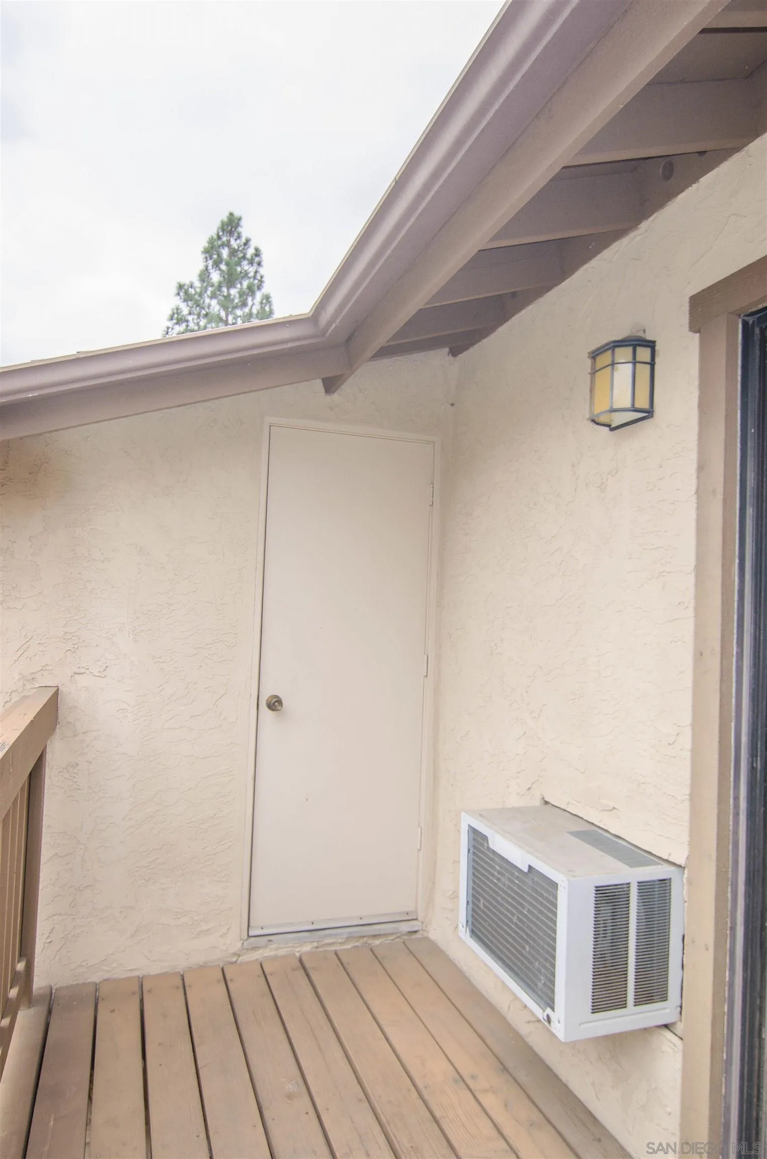 https://cdn.realtyfeed.com/cdn/127/250041694/56d38cab6a3ef10710a3031dfdd2488b.webp