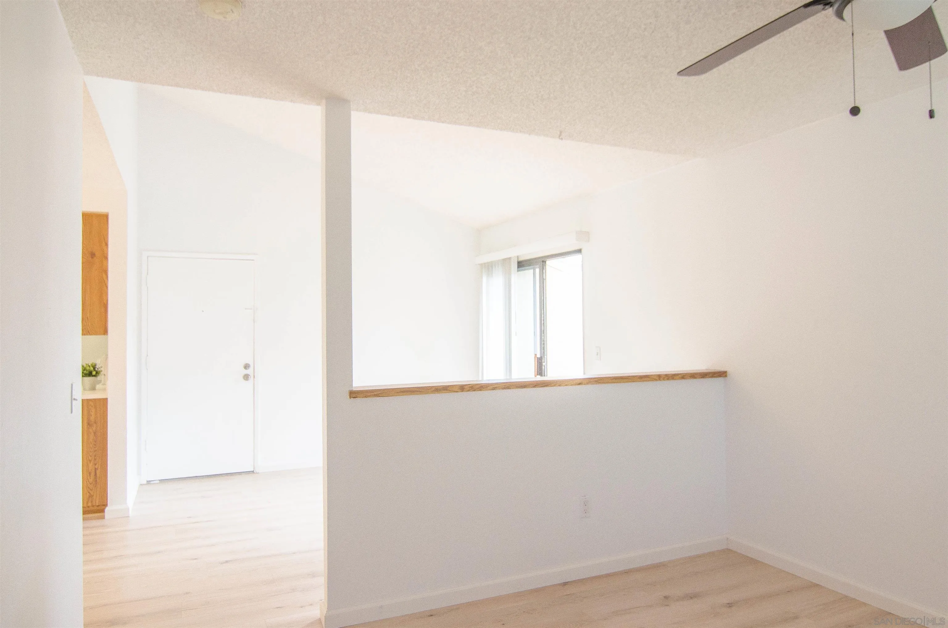 https://cdn.realtyfeed.com/cdn/127/250041694/7b74fd49e2a0eb4b302db9c601650177.webp