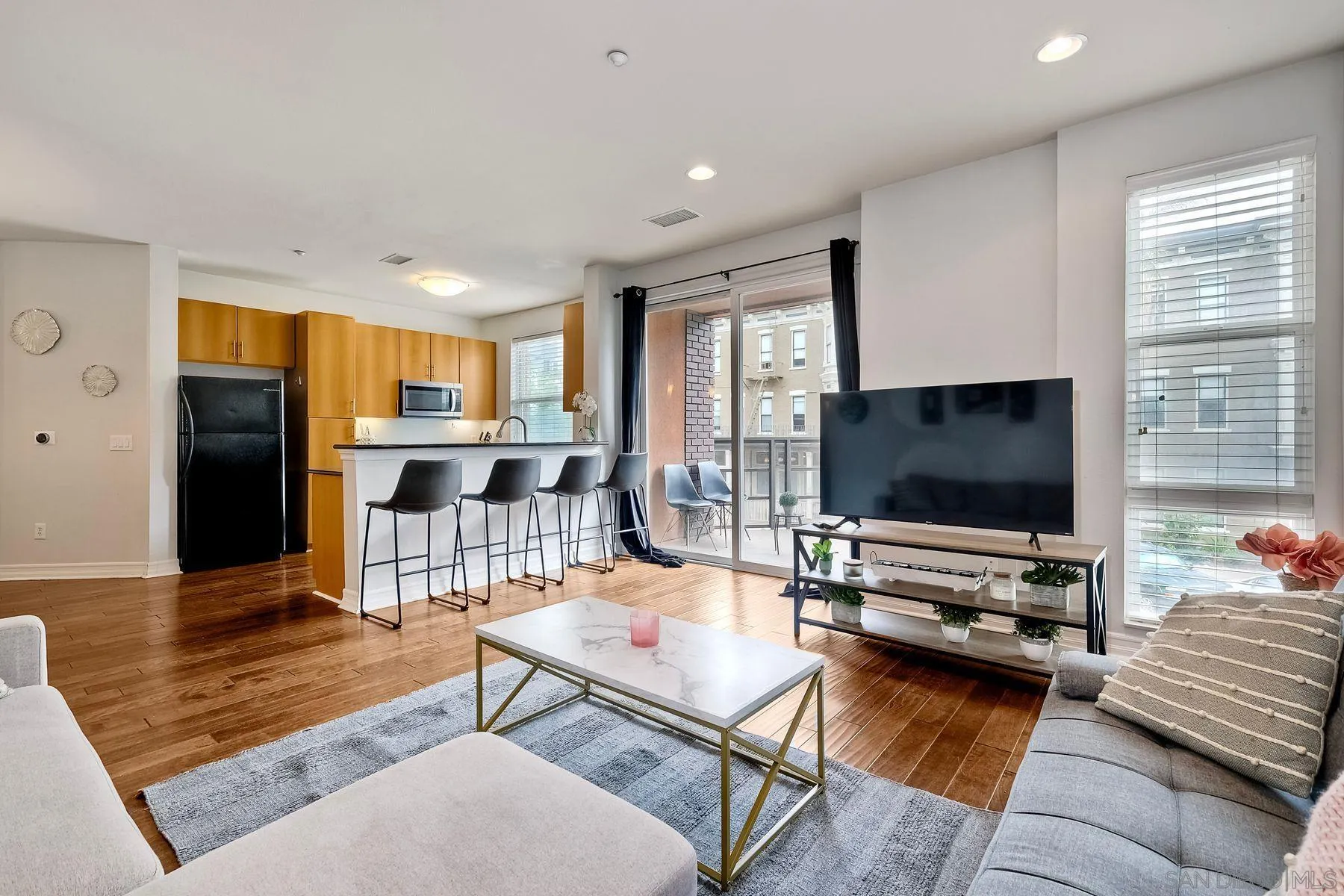 Photo #5: 250041695 Listing 