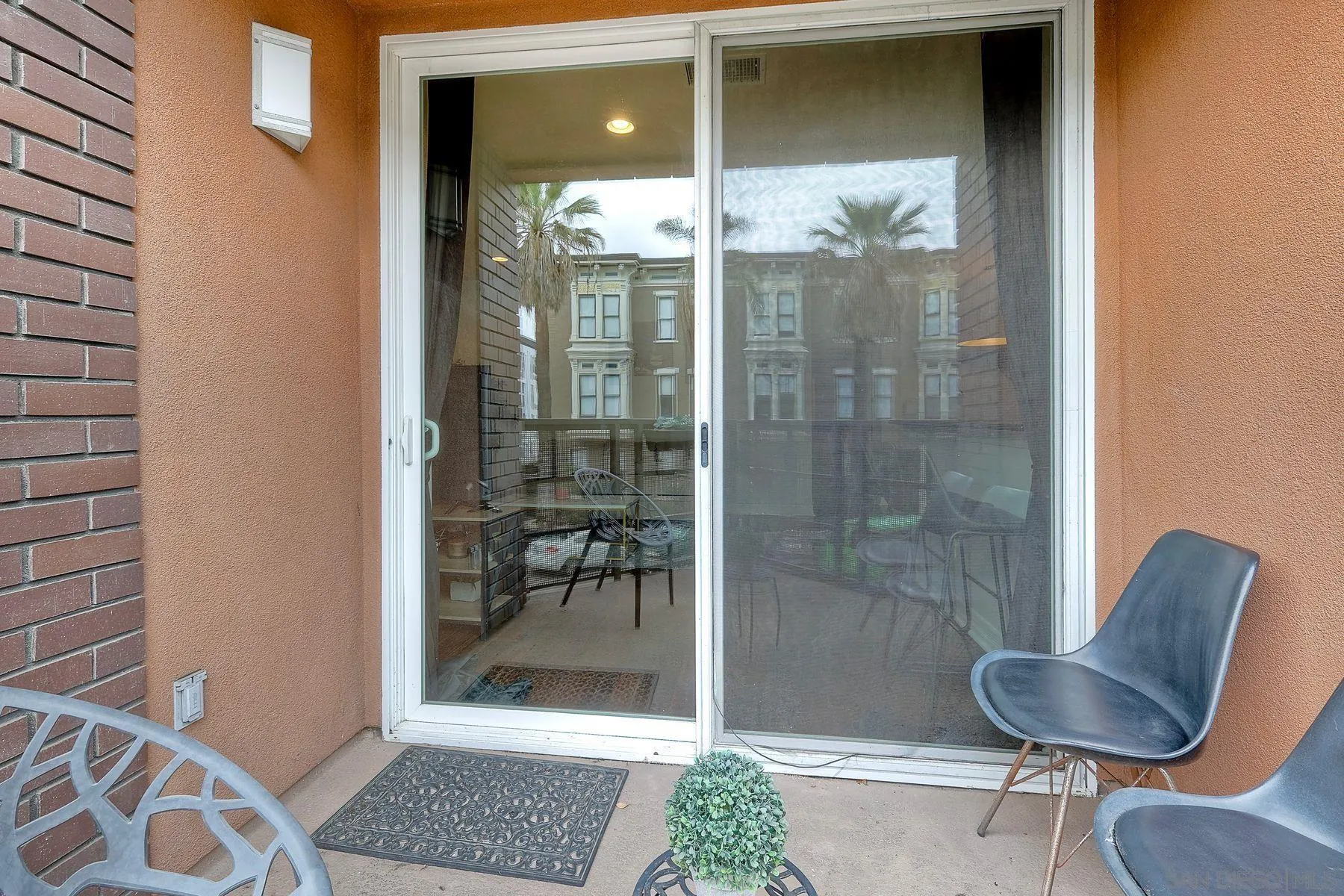 https://cdn.realtyfeed.com/cdn/127/250041695/7c2edcb272ac378079a02c860dc0893c.webp