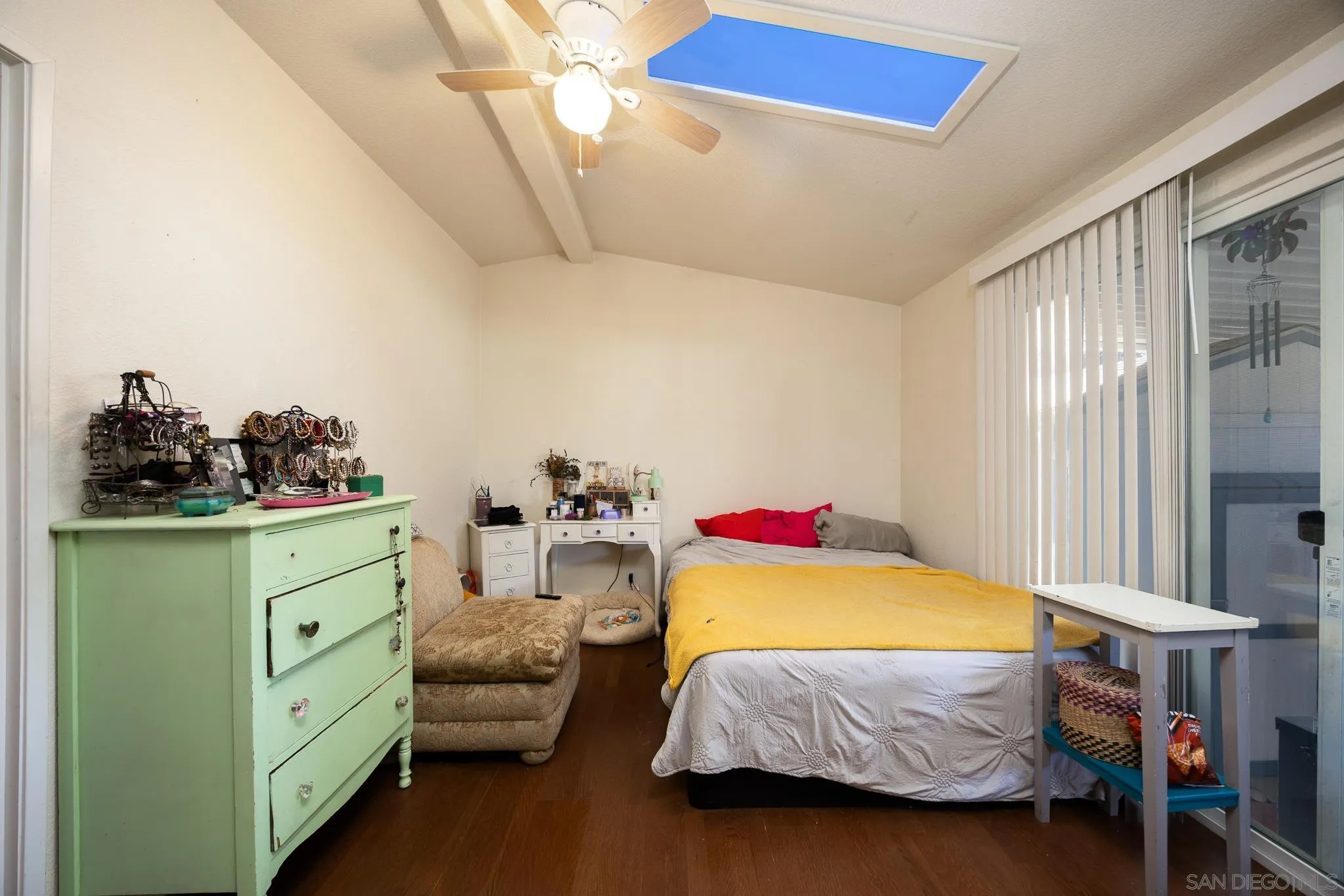 https://cdn.realtyfeed.com/cdn/127/250041696/88b45a8c7af75c2dfa0828c583f96269.webp
