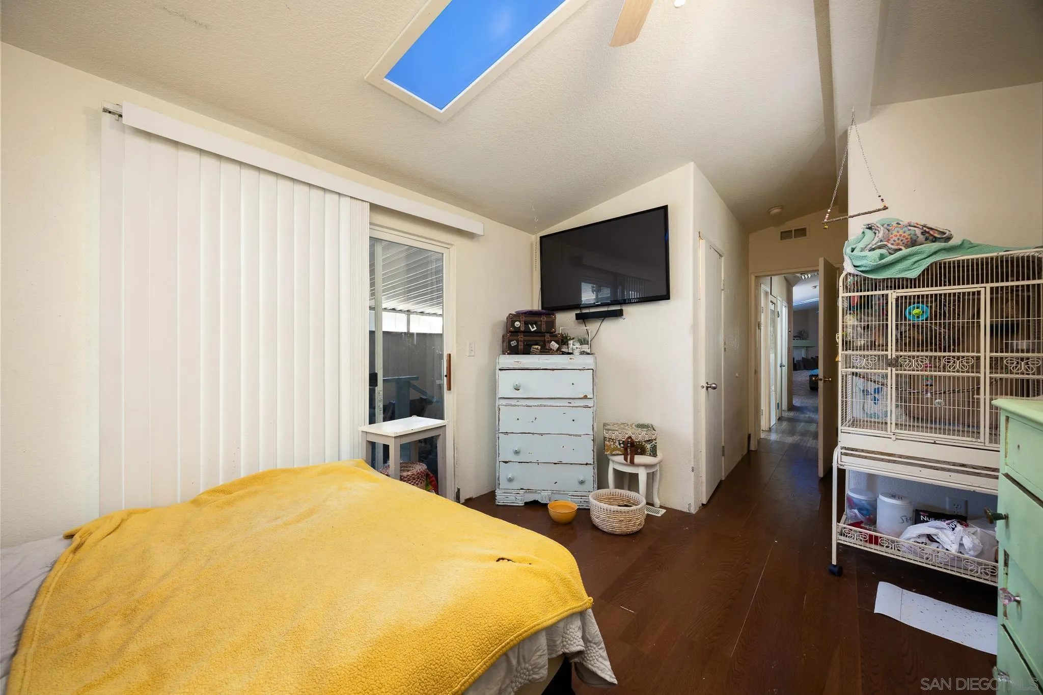 https://cdn.realtyfeed.com/cdn/127/250041696/ab2879cf938ec000be45ee6fc6a7c4e4.webp