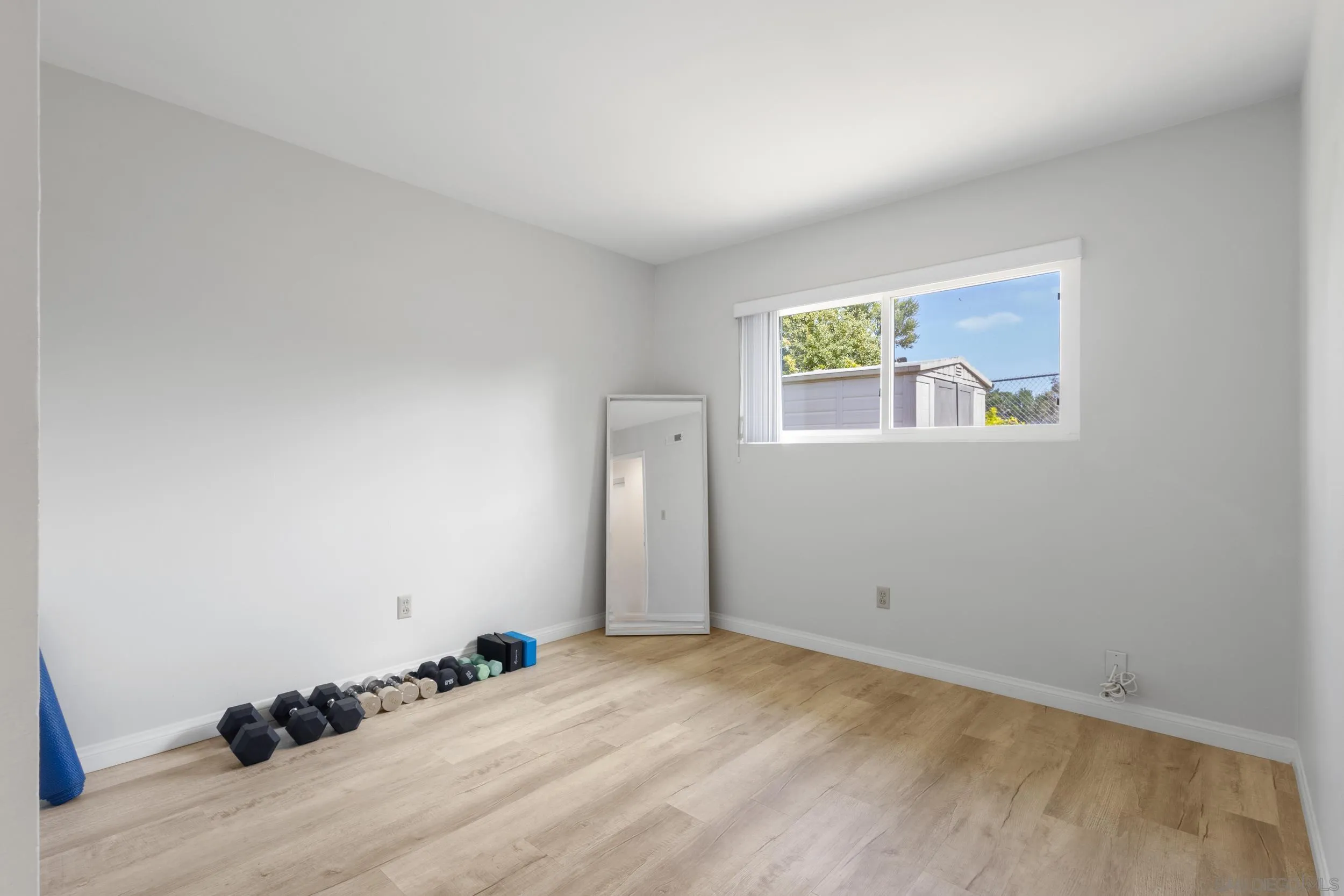 https://cdn.realtyfeed.com/cdn/127/250041699/7691ec1e2f30039f5cc8a35dba3fa570.webp