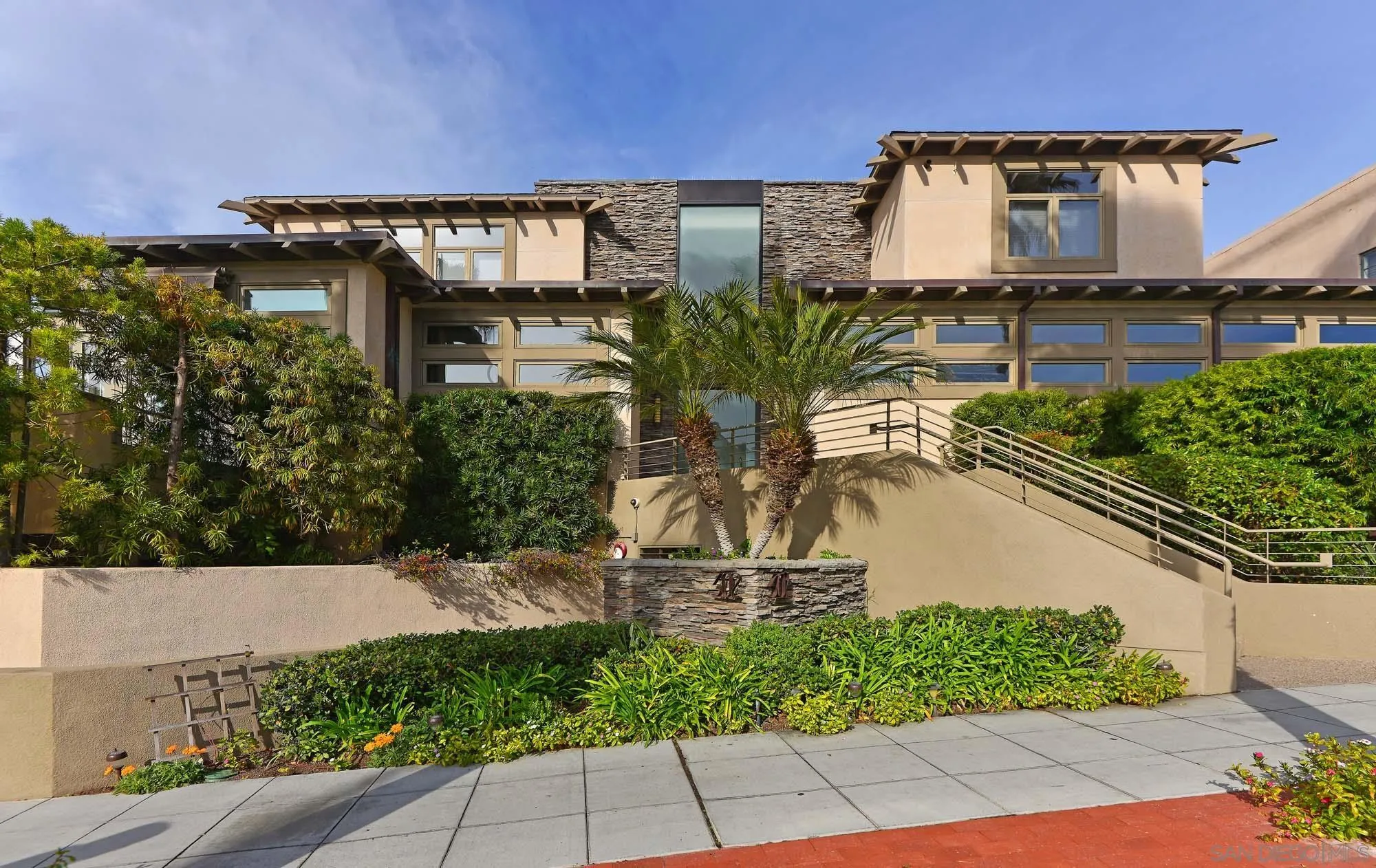 Photo #3: 250041704 Listing 
