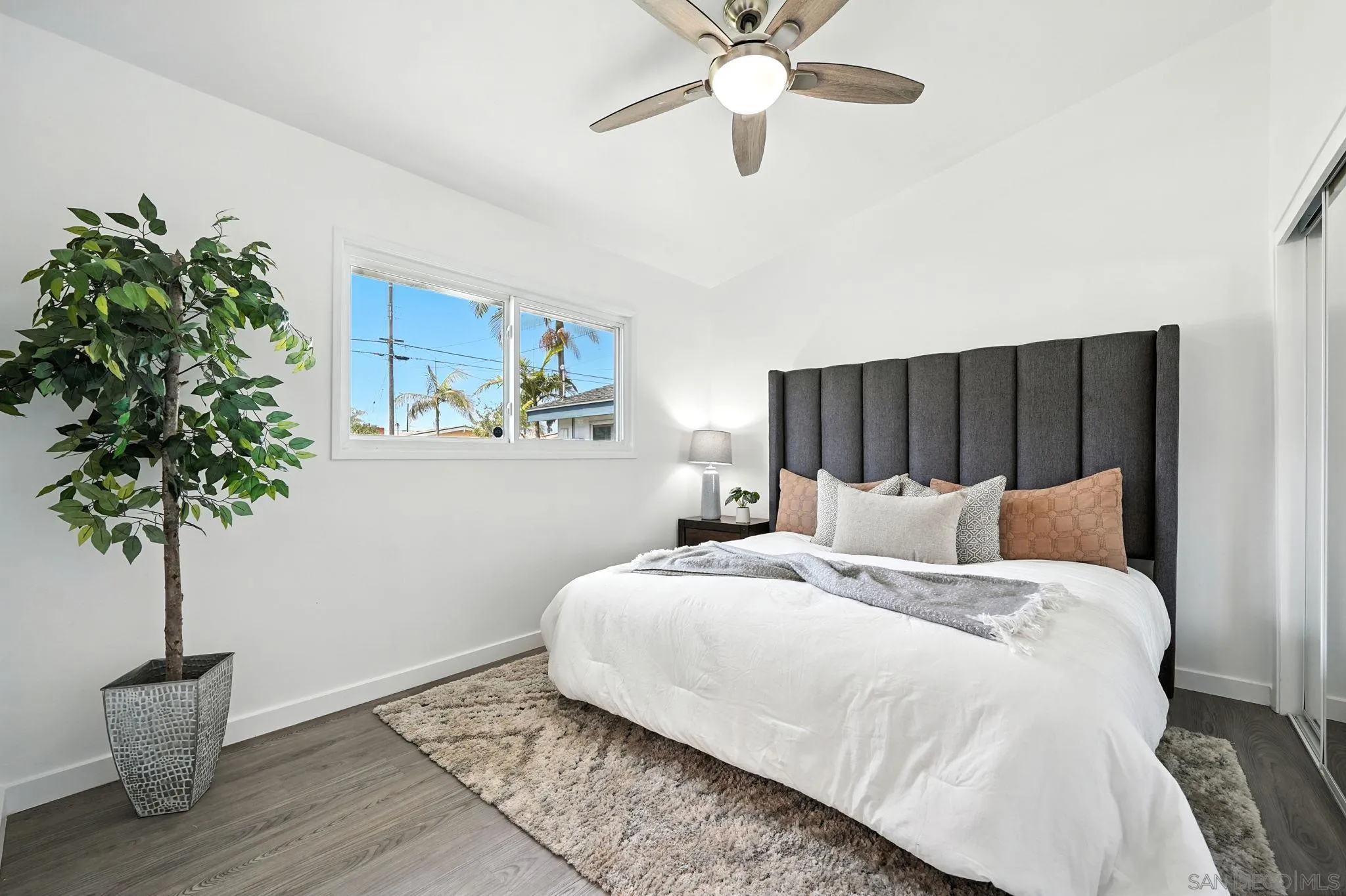 https://cdn.realtyfeed.com/cdn/127/250041708/2b5a3f60ae06d1ab00e8fcd6b280c384.webp